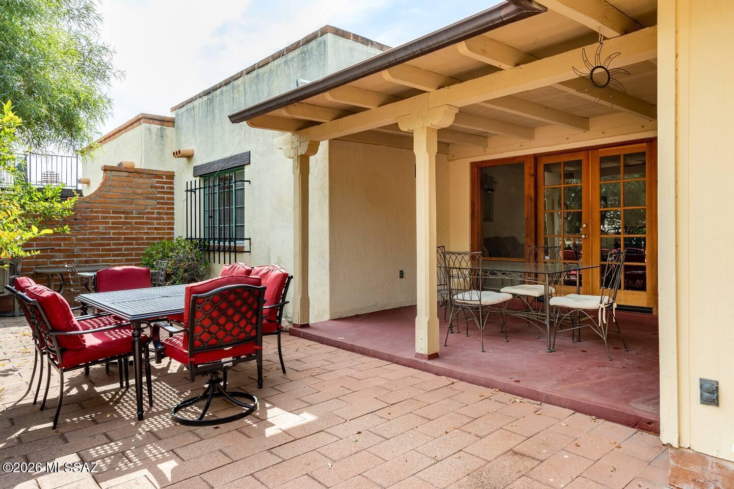 Catalina Pueblo (1-34) - Residential Lease
