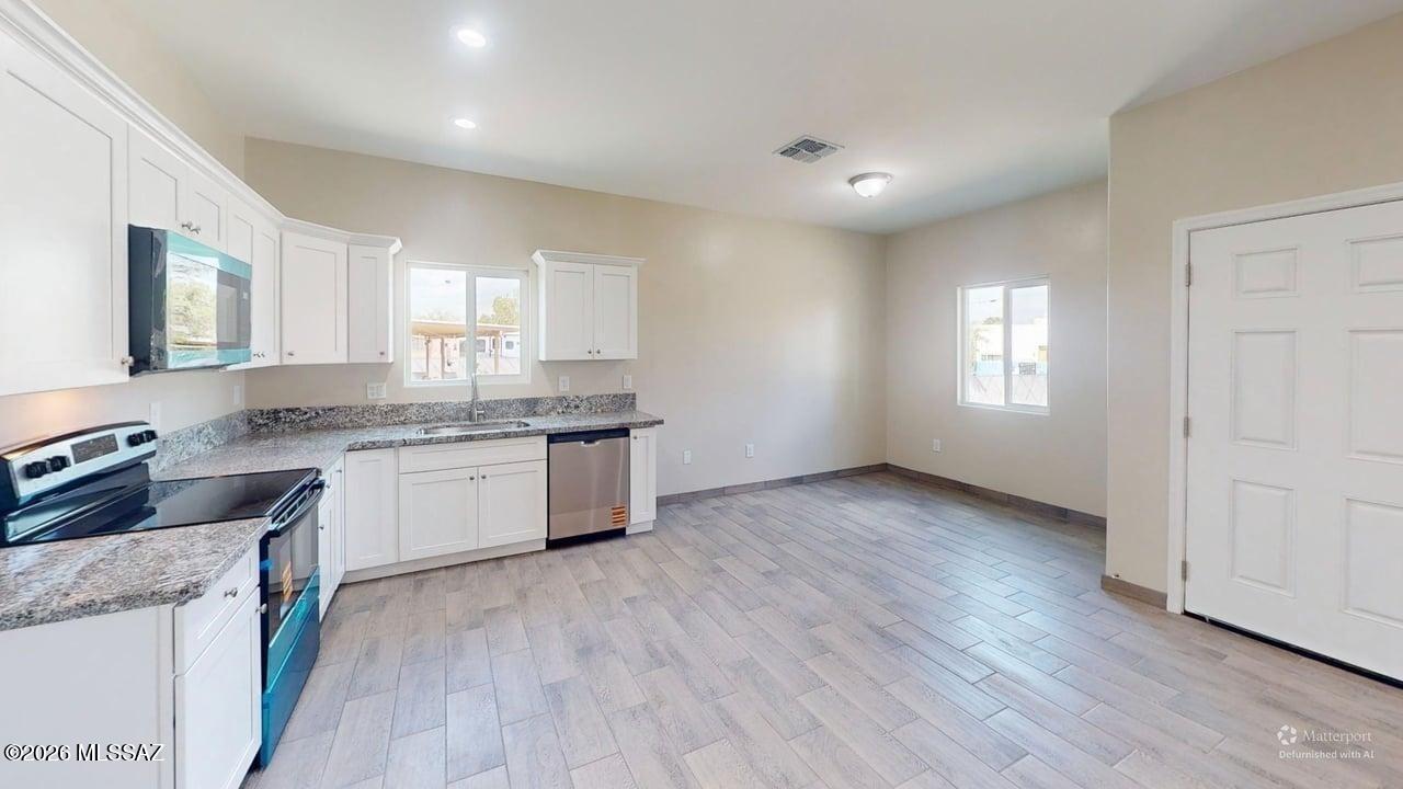 N/A - Residential Lease