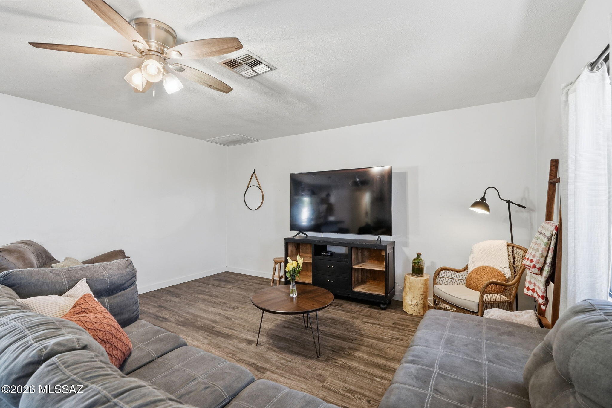 Del Monte Village - Residential