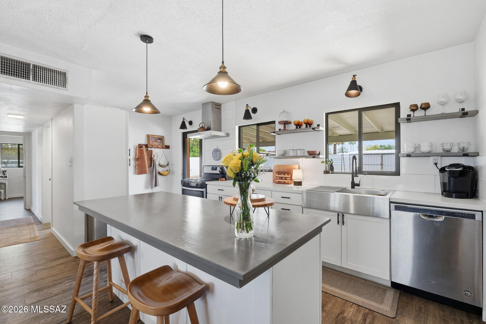 Del Monte Village - Residential