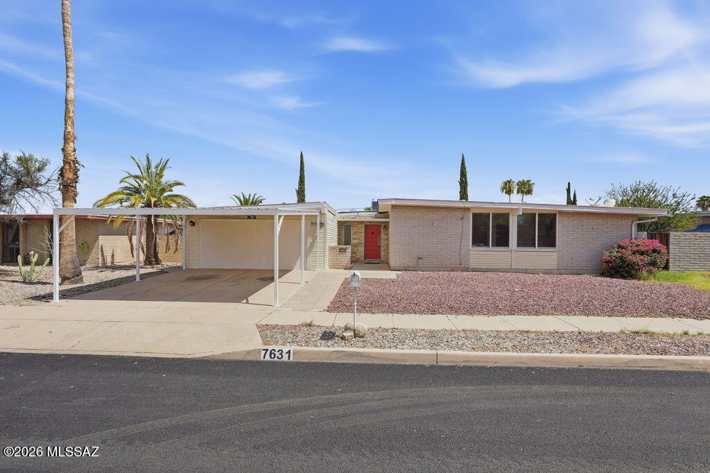 Verde Vista (101-122) - Residential