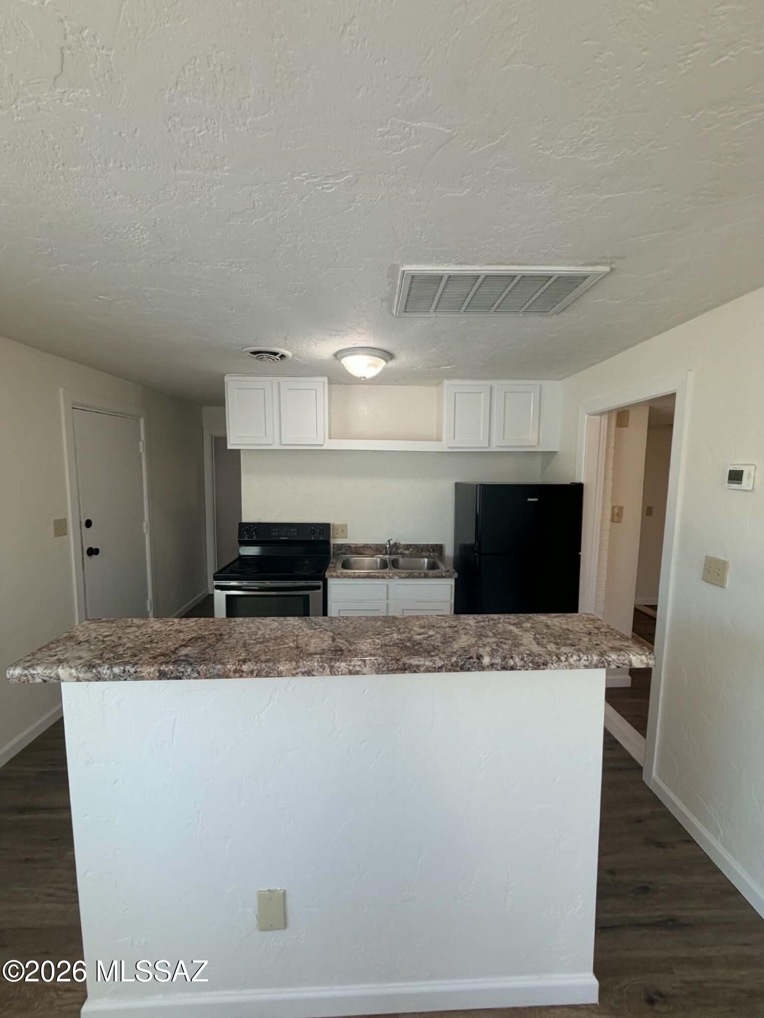 Granada Park Resub - Residential Lease