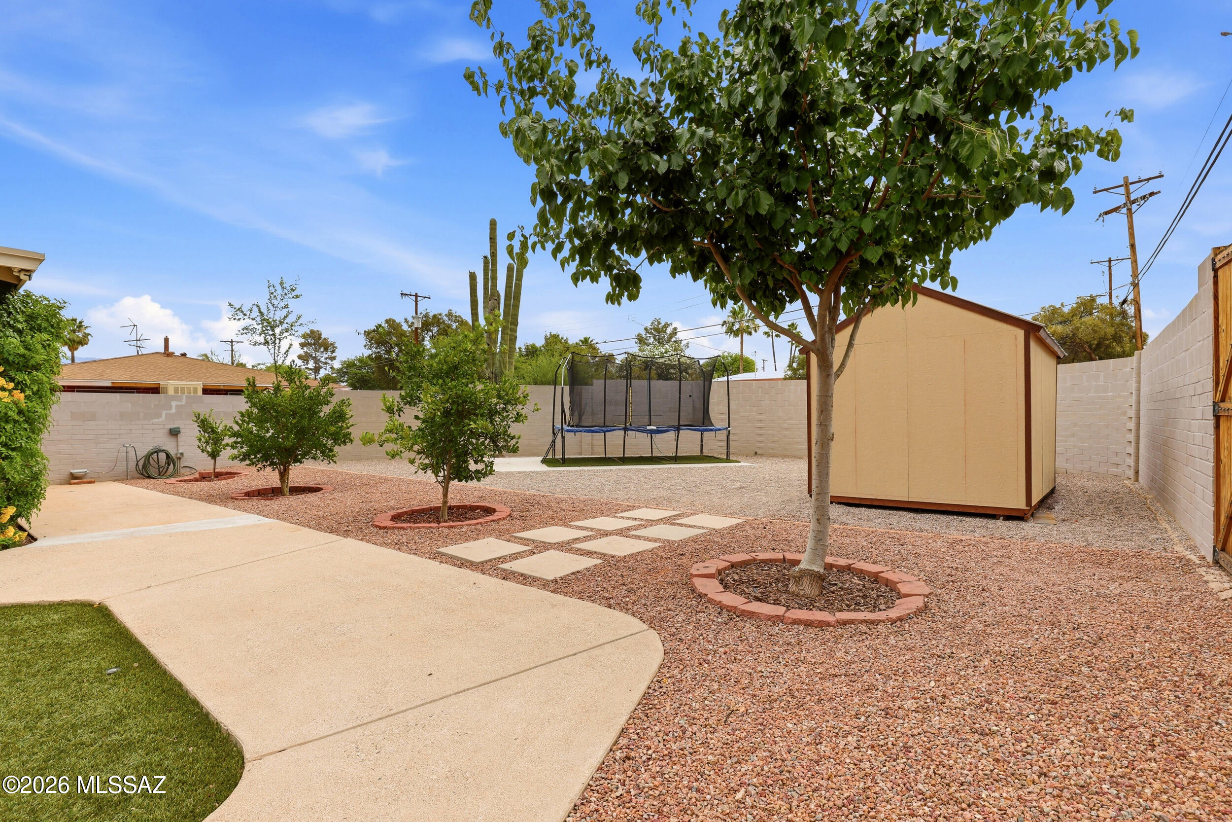 Vista Del Sahuaro - Residential