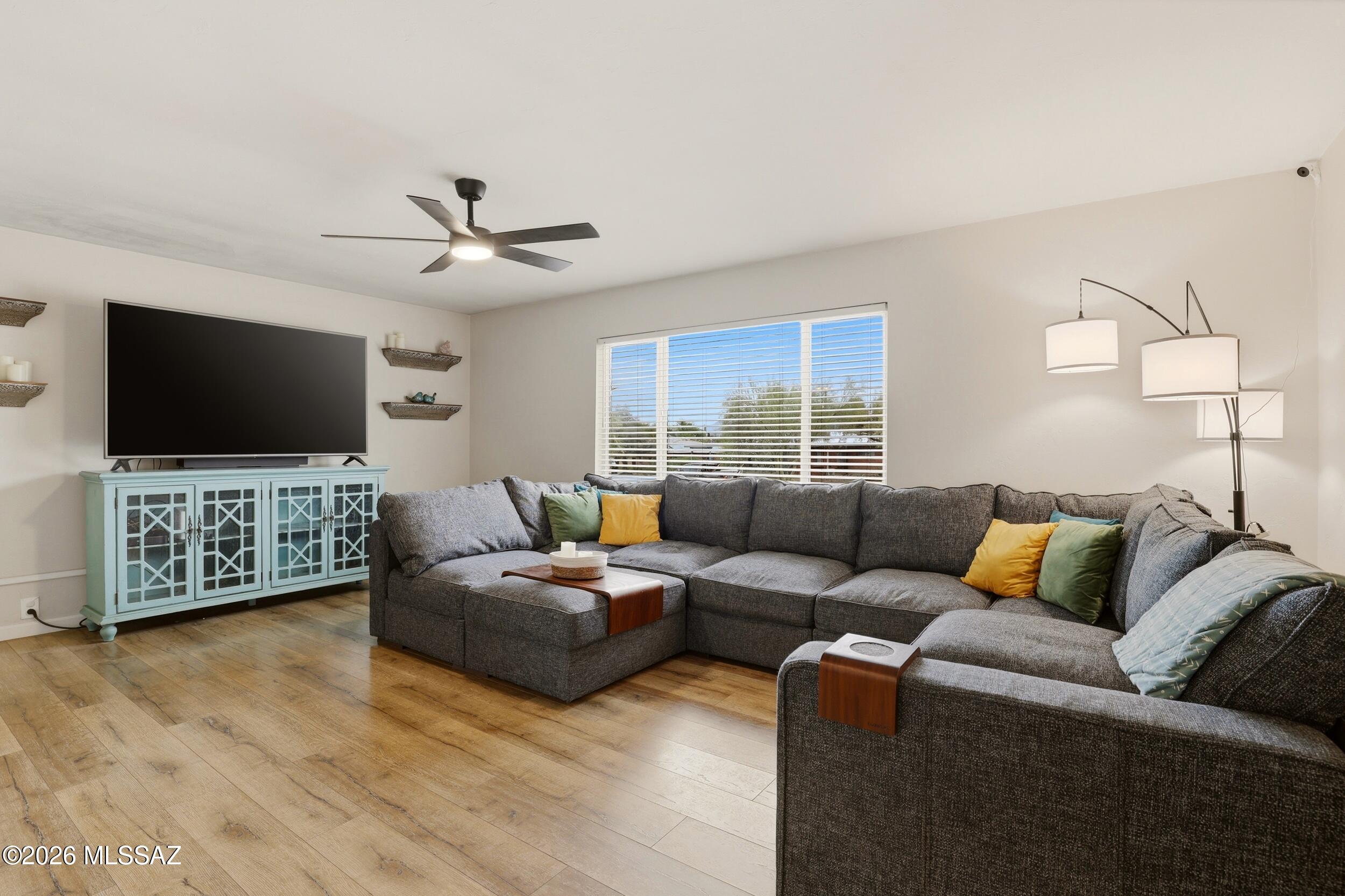 Vista Del Sahuaro - Residential