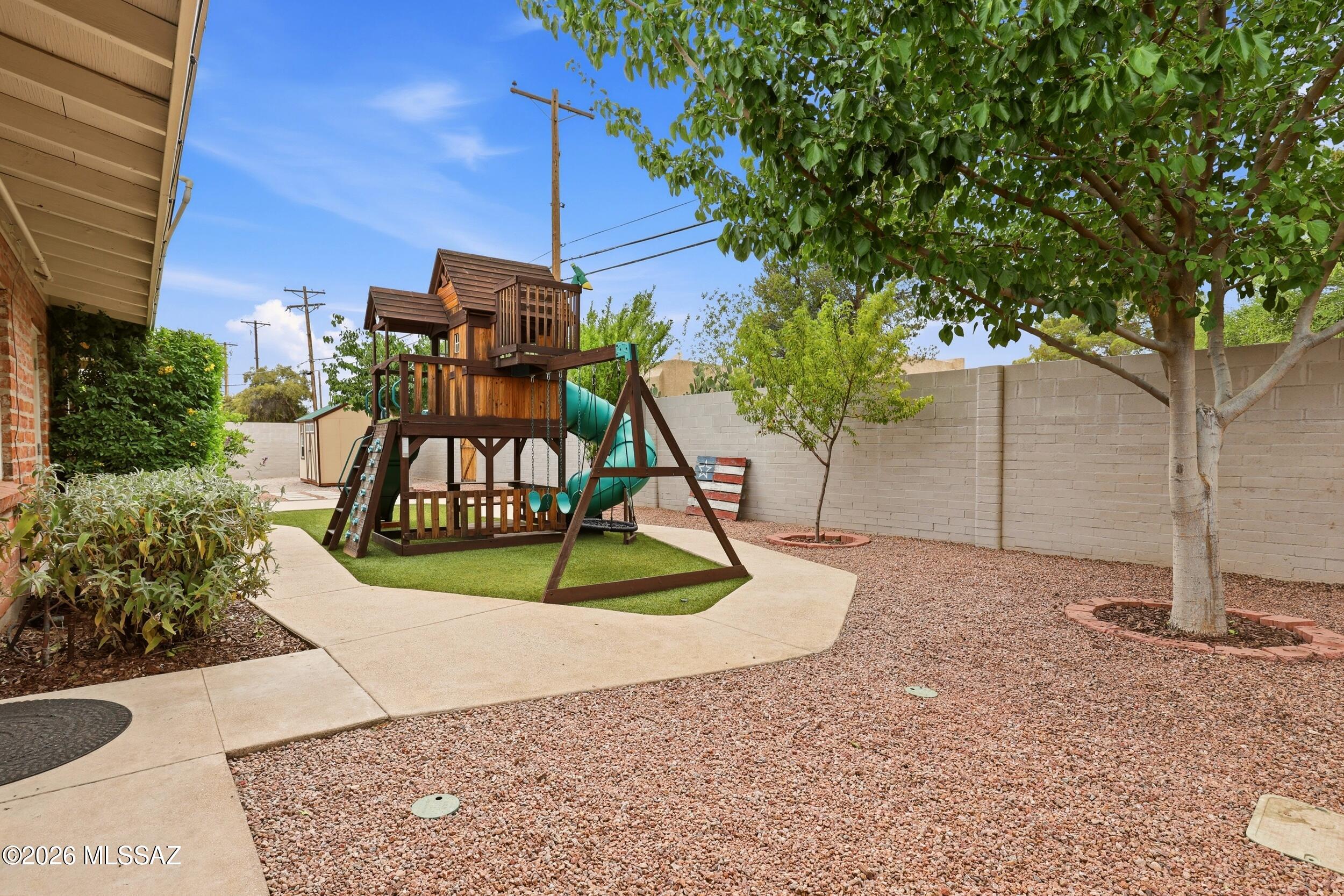 Vista Del Sahuaro - Residential