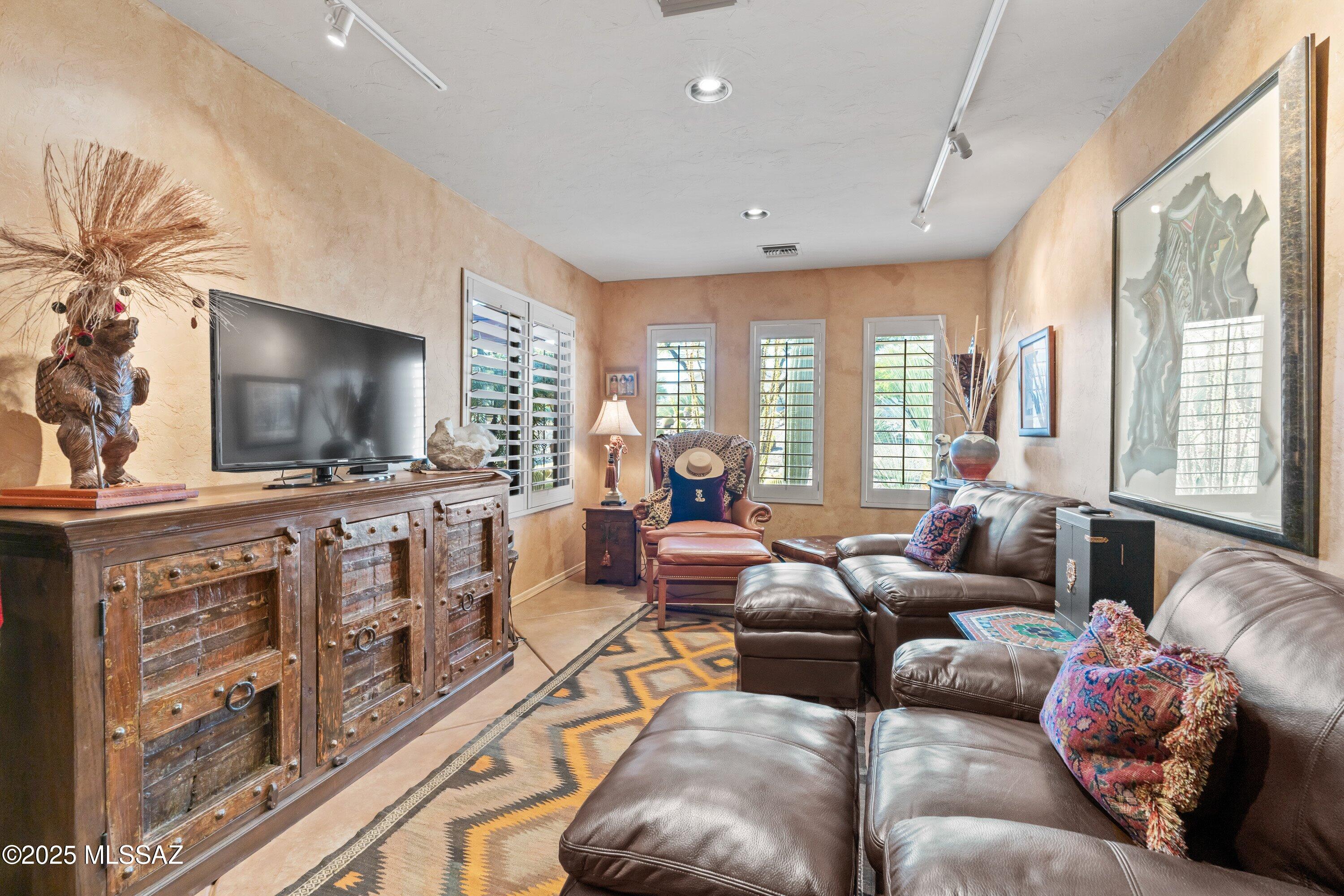 Rancho De Oro (1-43) - Residential