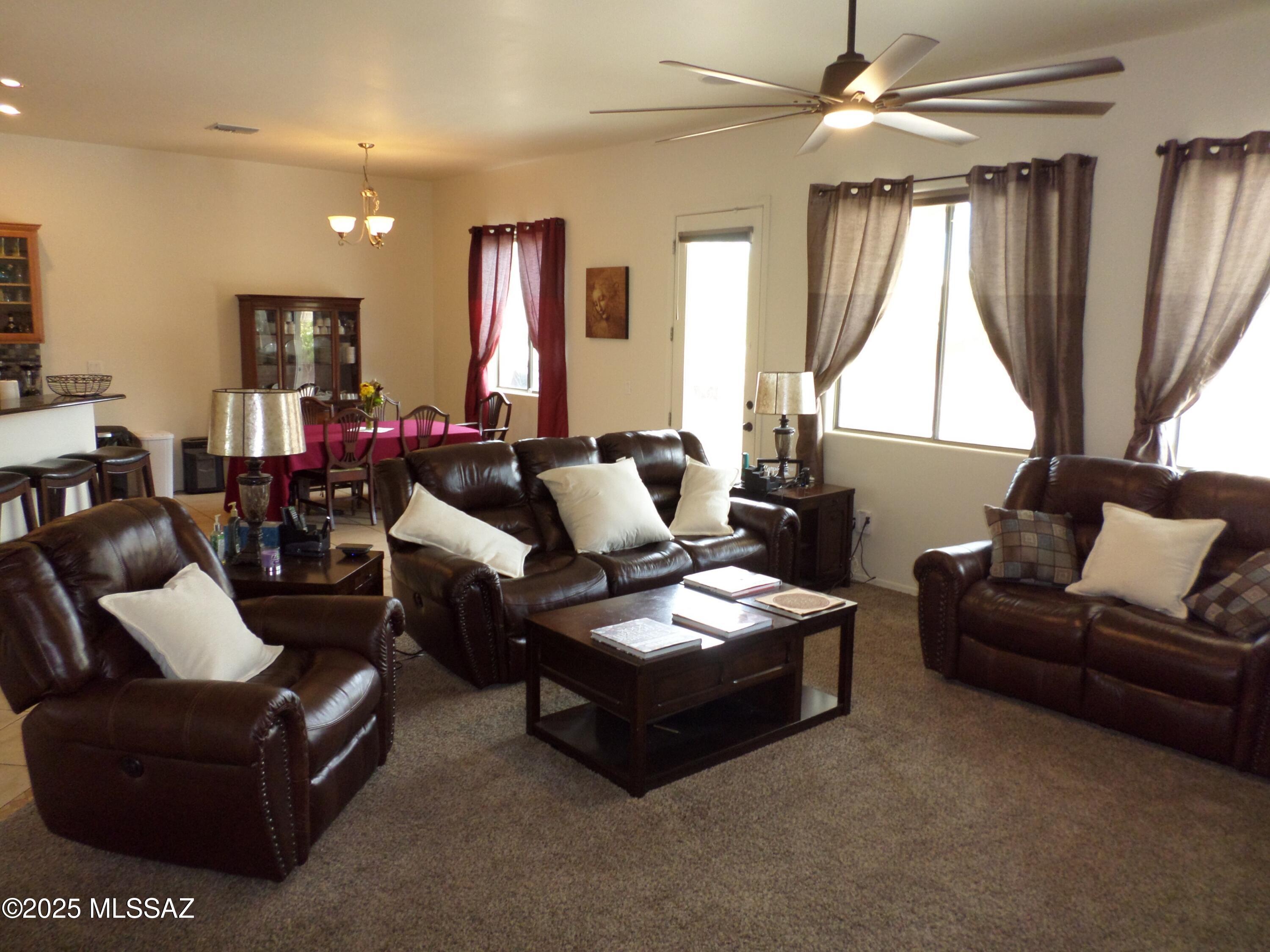Valencia Reserve South (1-315) - Residential Lease
