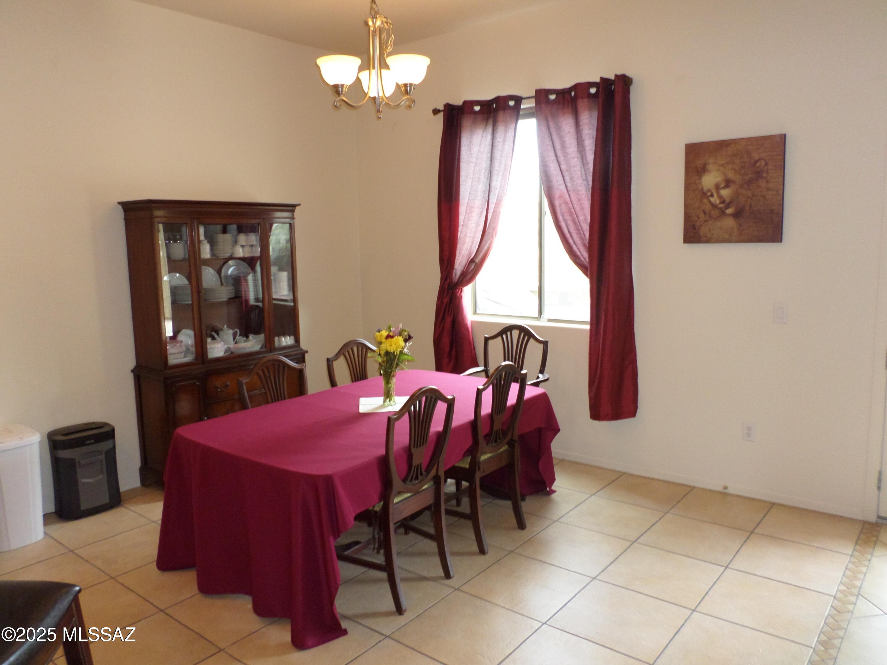 Valencia Reserve South (1-315) - Residential Lease