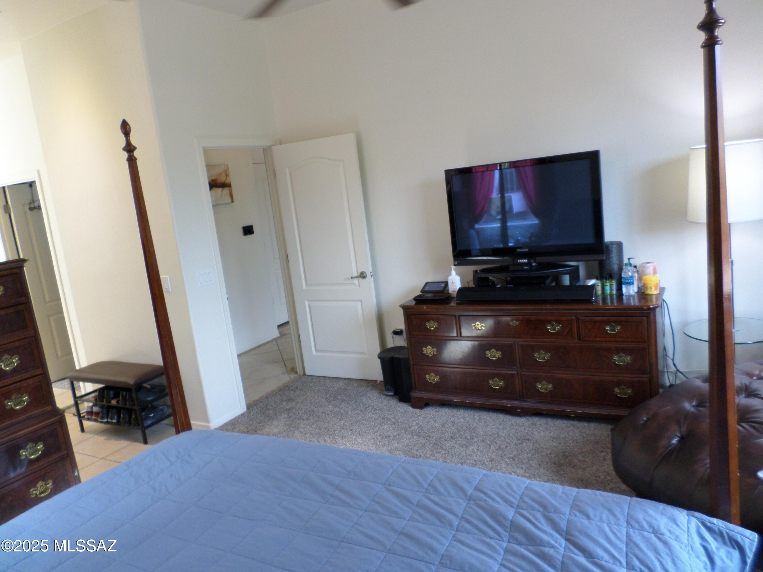 Valencia Reserve South (1-315) - Residential Lease