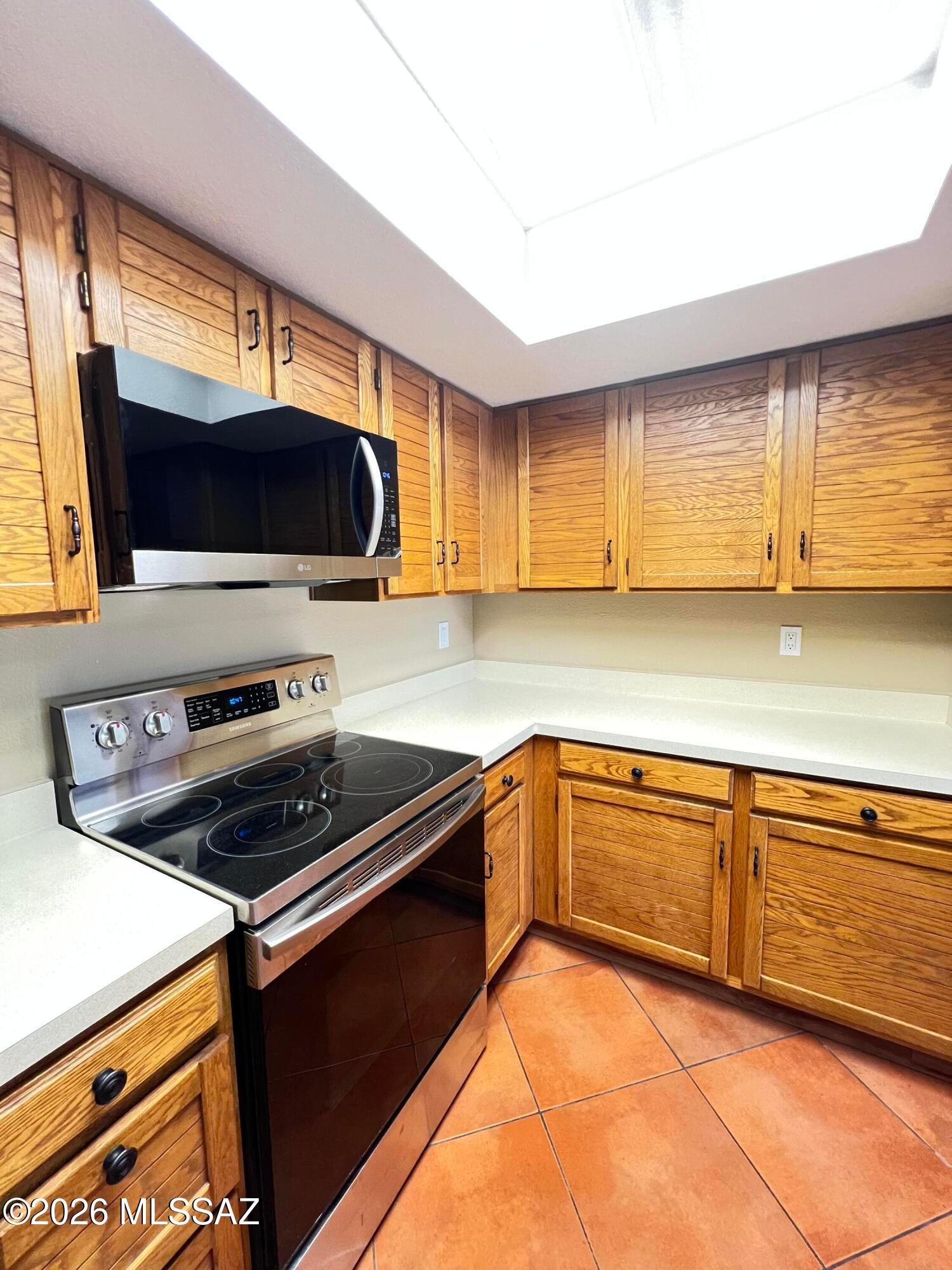 Coronado Ridge (1-258) - Residential Lease