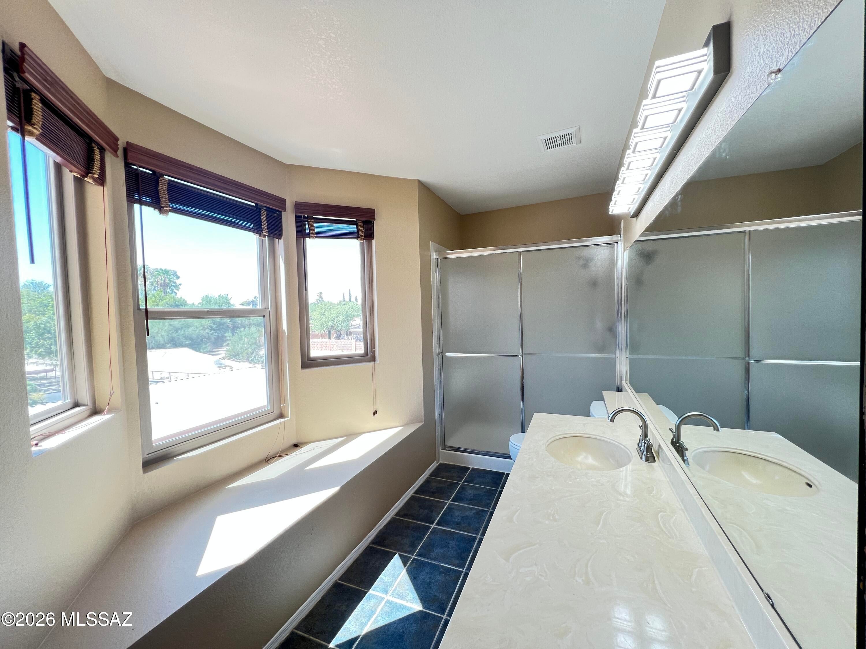 Coronado Ridge (1-258) - Residential Lease
