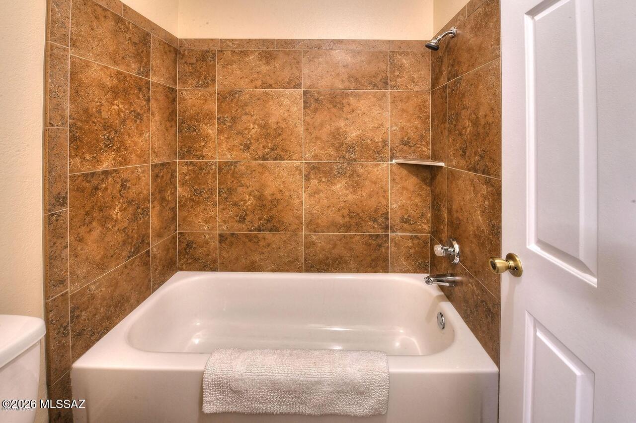 Canyon View At Ventana Condominium (1-264) - Residential Lease