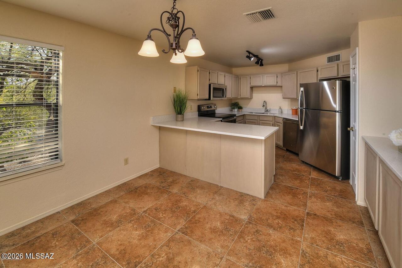 Canyon View At Ventana Condominium (1-264) - Residential Lease