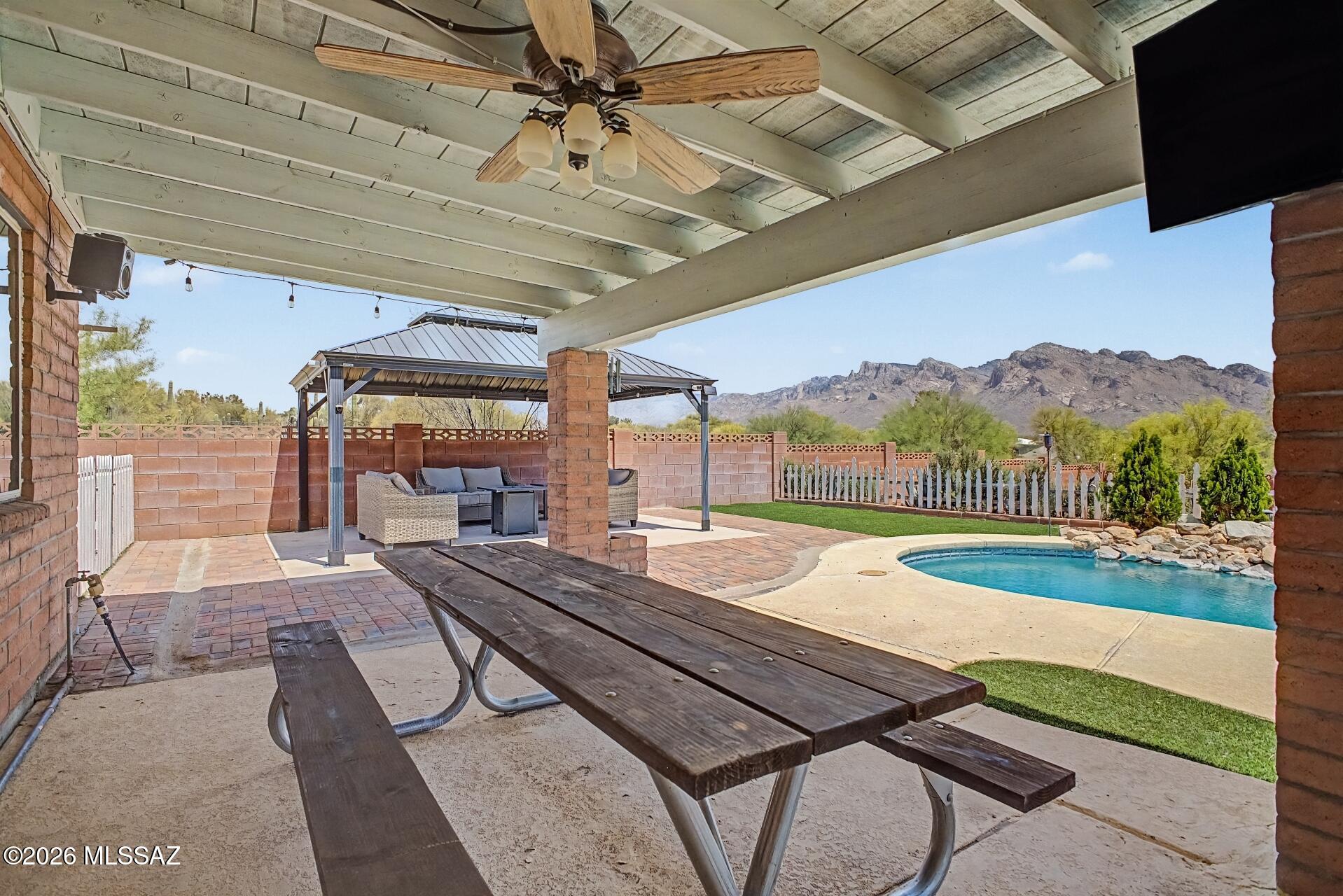 Rancho Feliz (442-647) - Residential