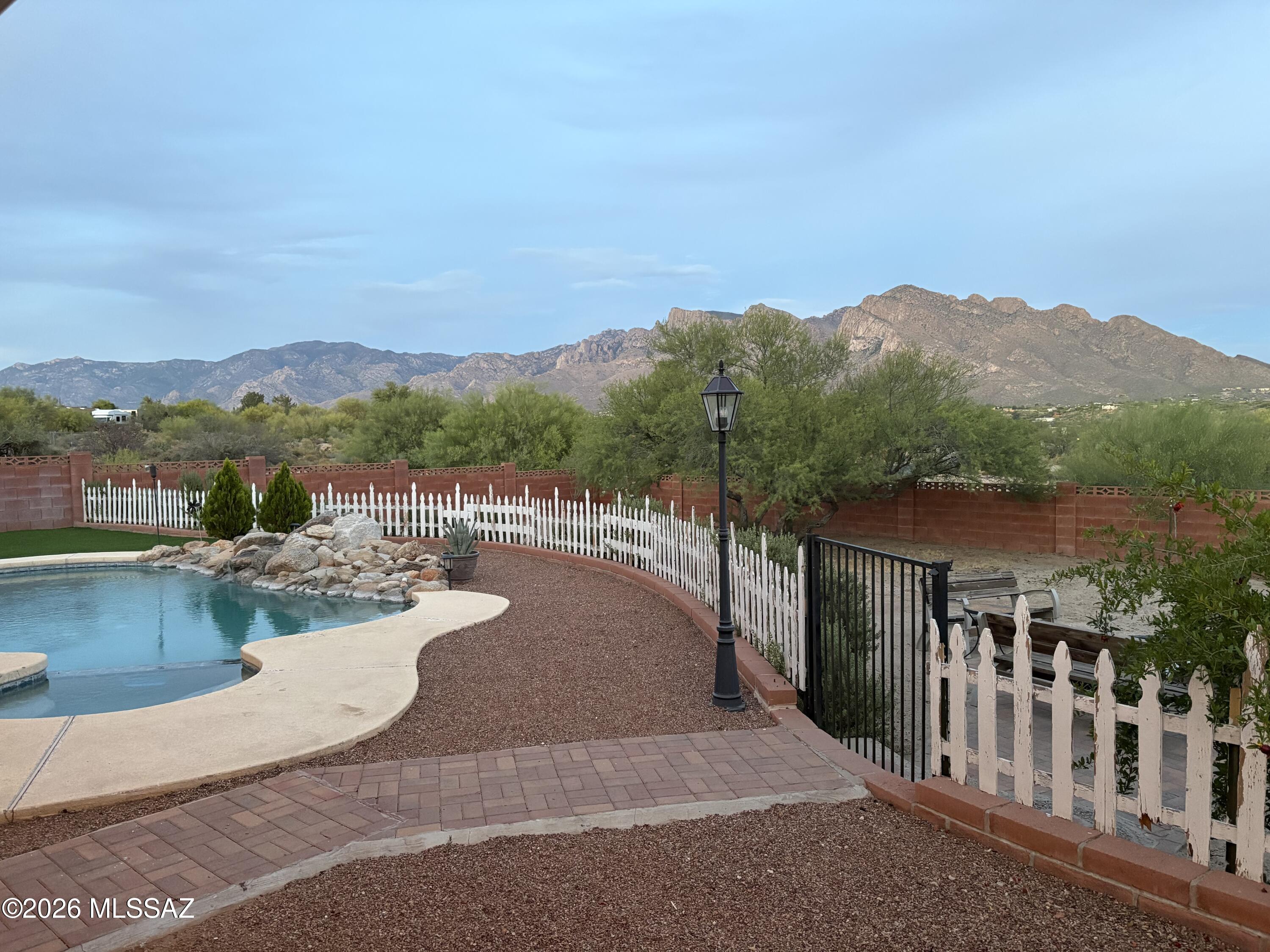 Rancho Feliz (442-647) - Residential