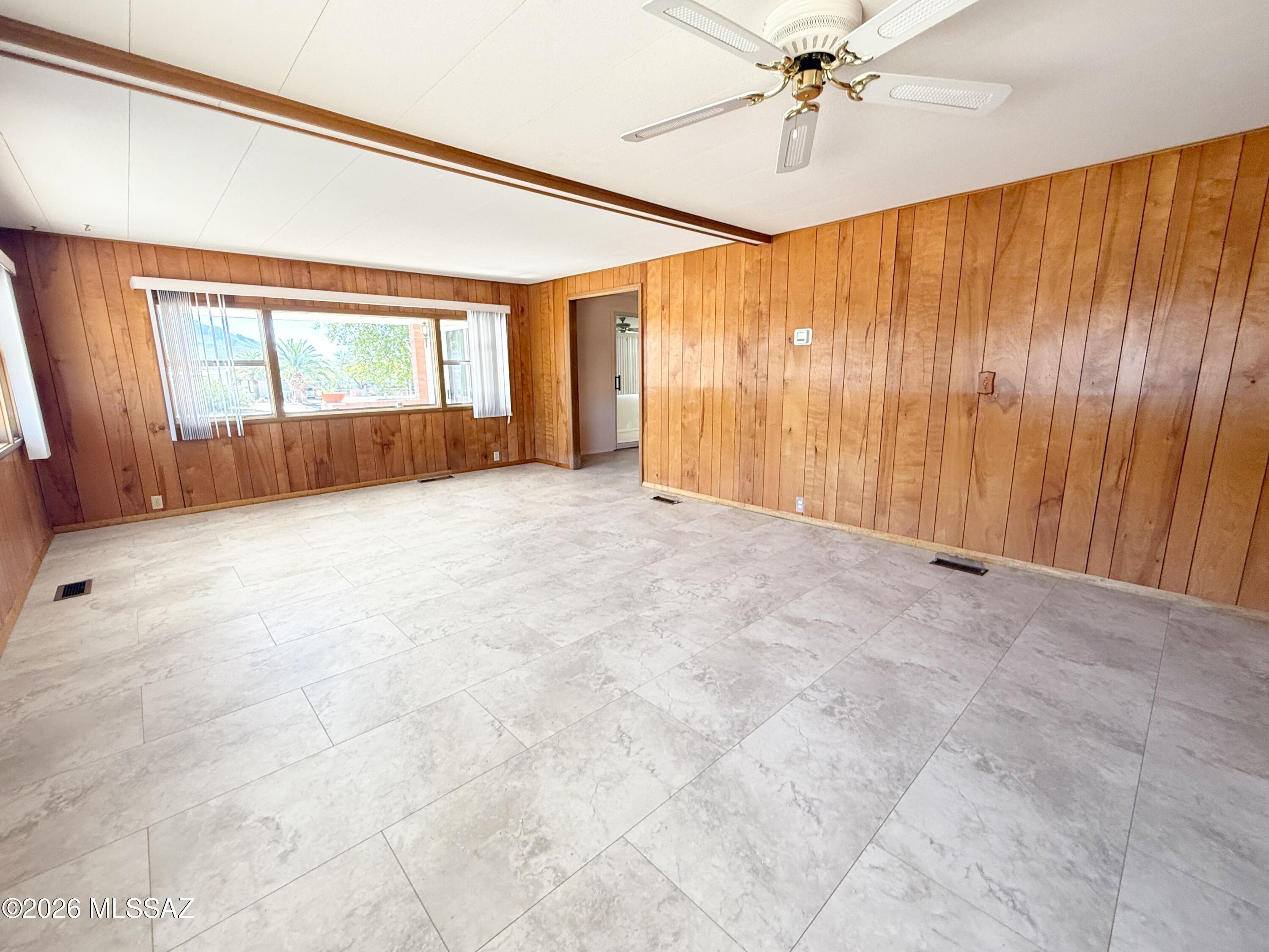 The Highlands (1 - 357) - Residential Lease