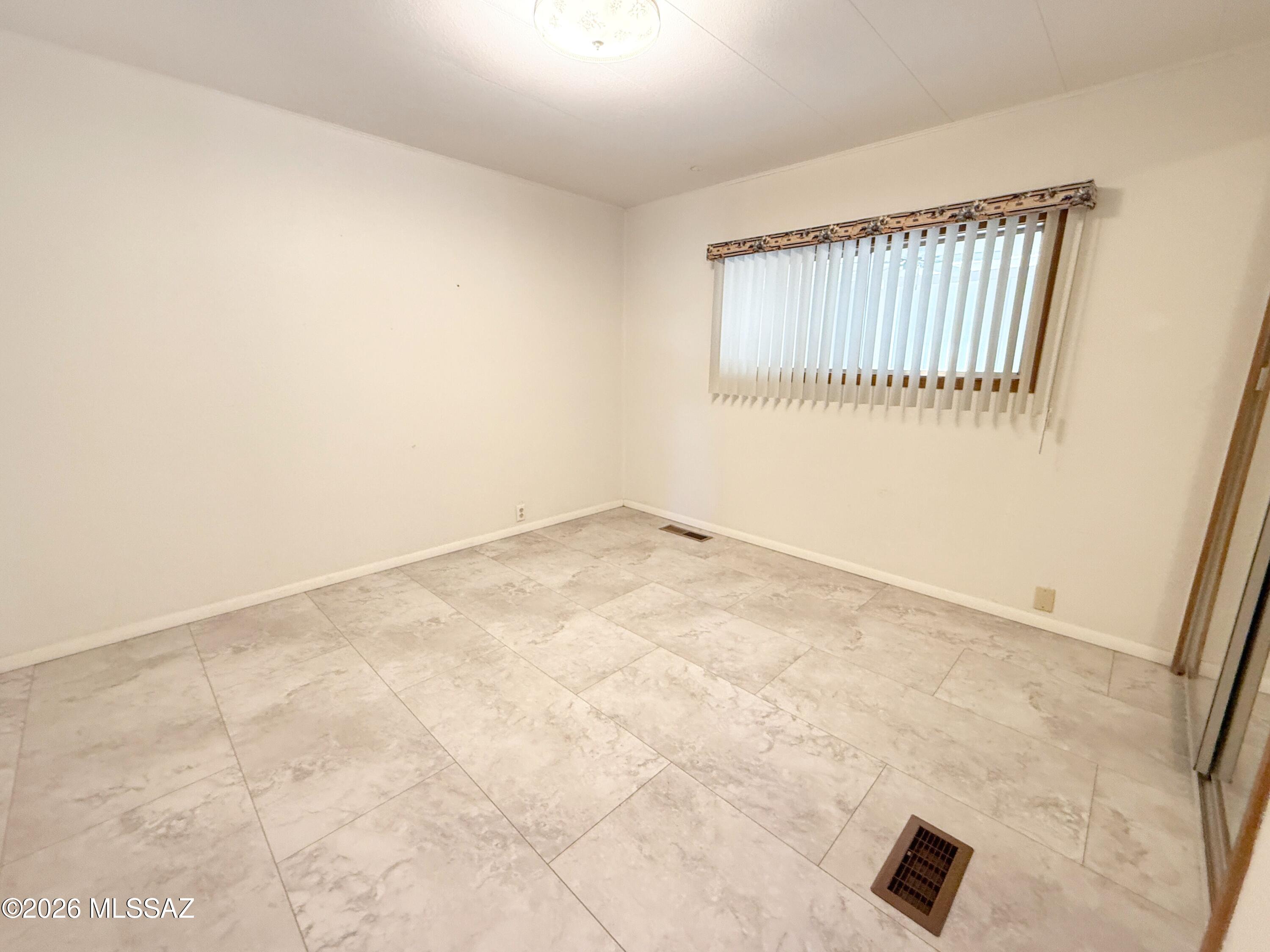 The Highlands (1 - 357) - Residential Lease