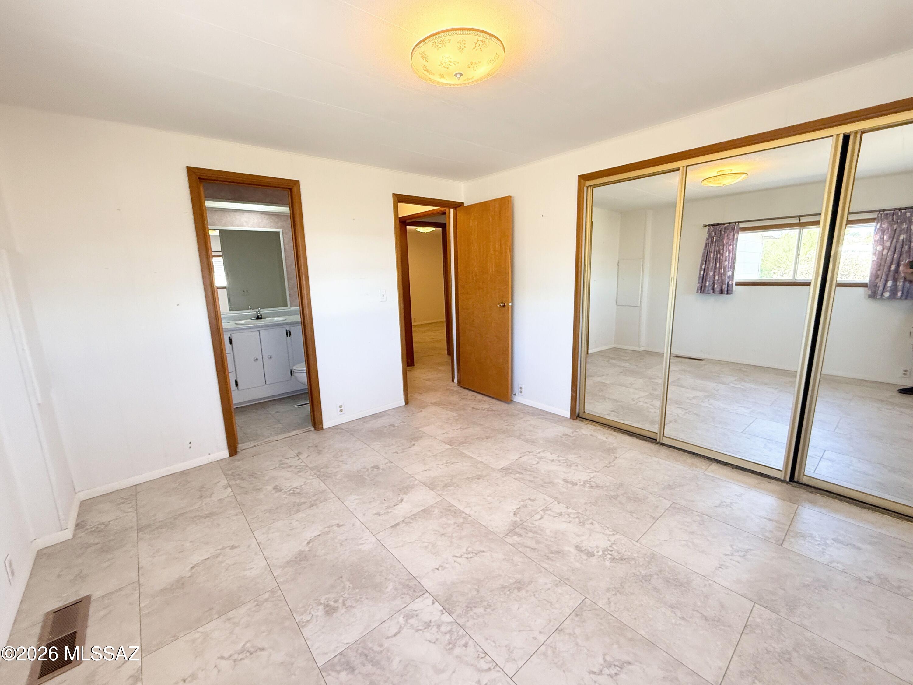 The Highlands (1 - 357) - Residential Lease