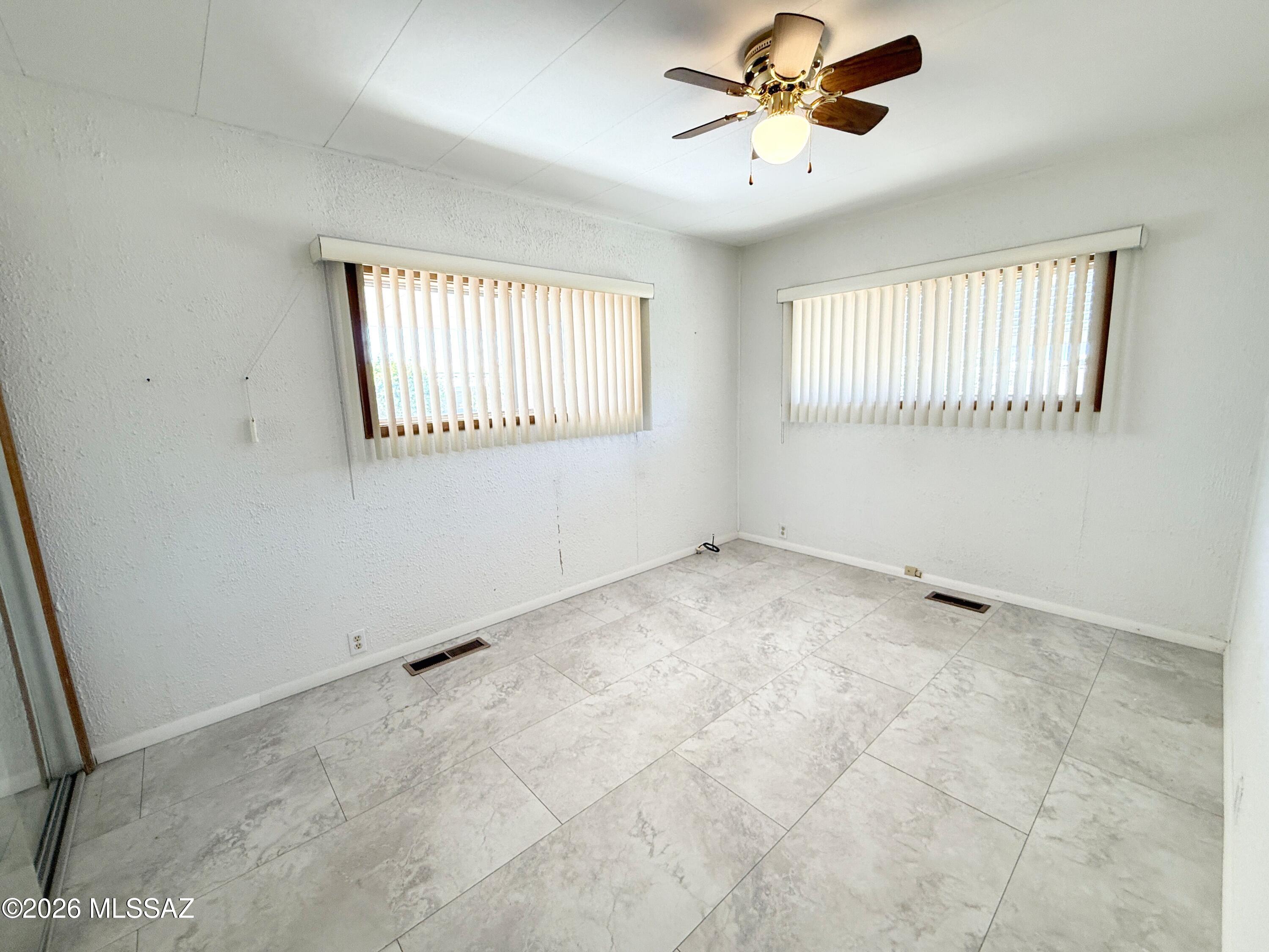 The Highlands (1 - 357) - Residential Lease