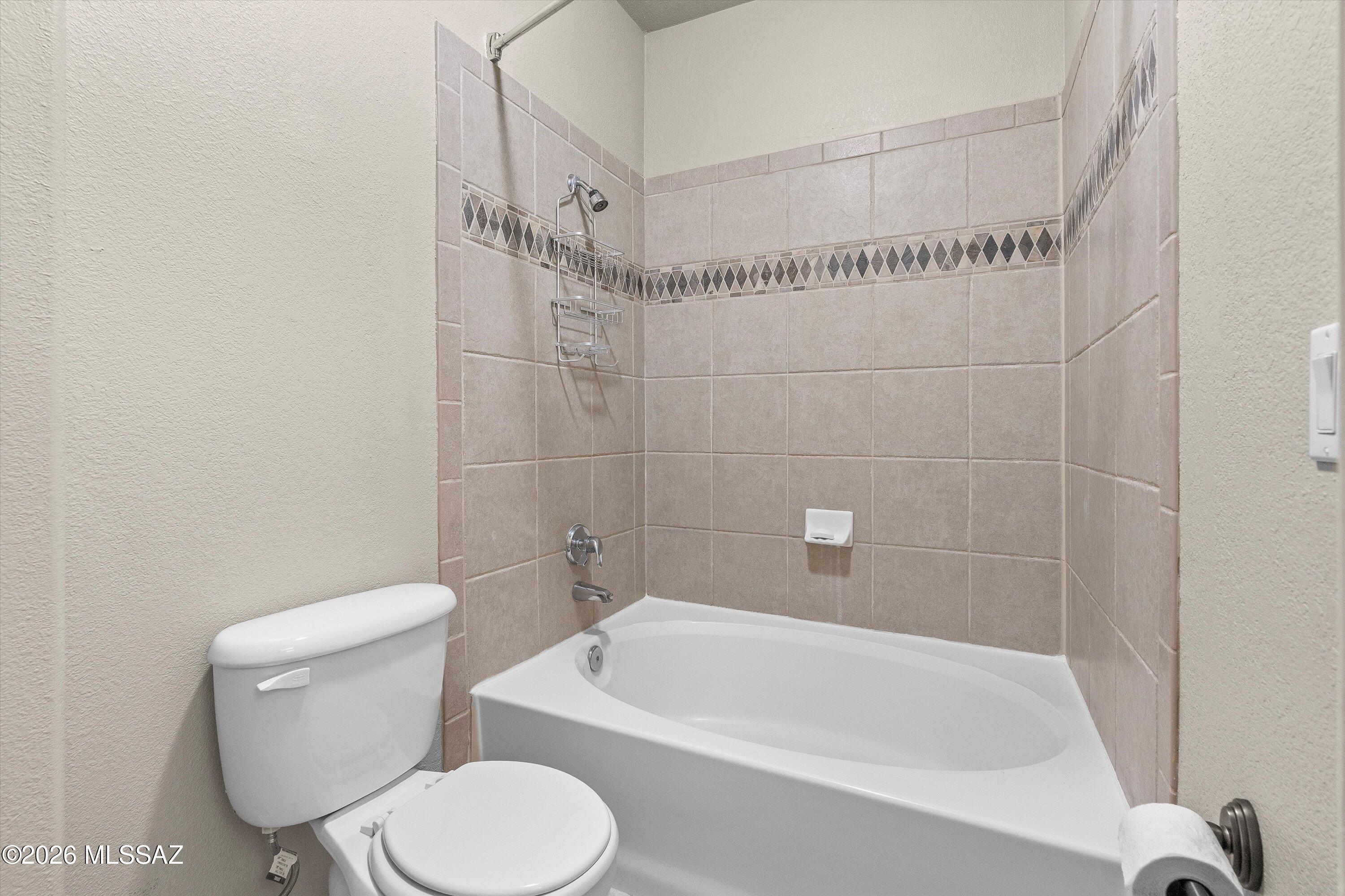 Pinnacle Canyon Condominium - Residential Lease
