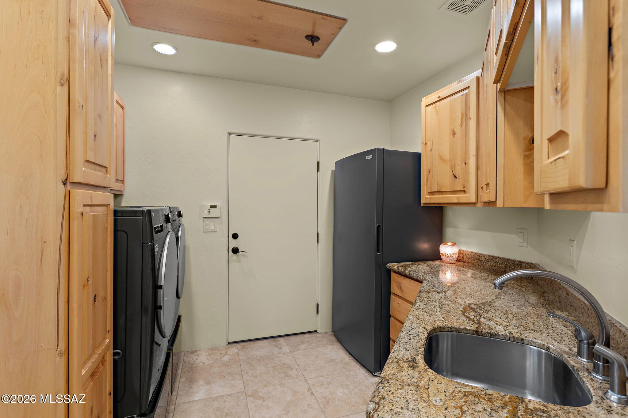 Coyote Creek (1-395) - Residential