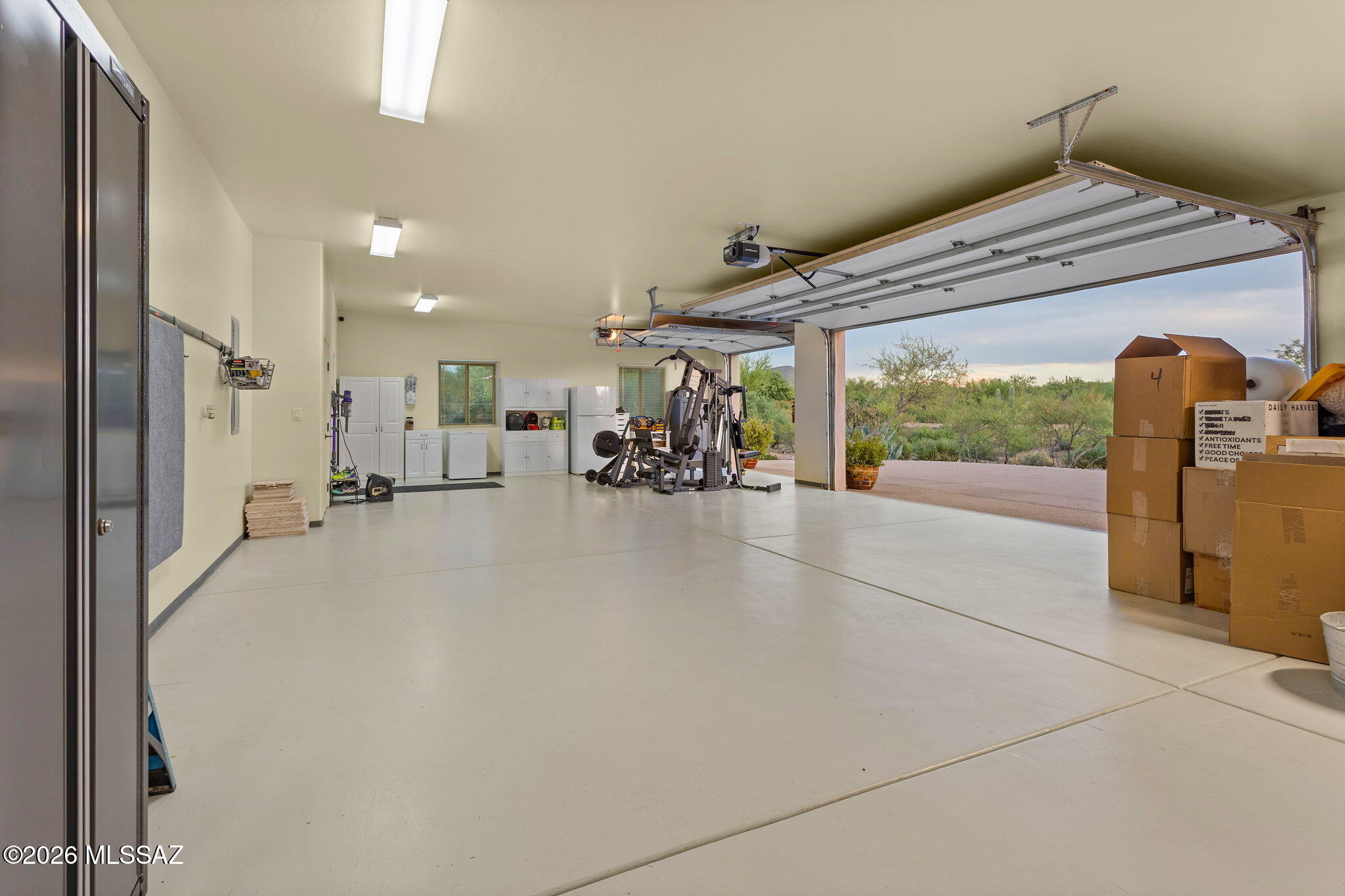 Coyote Creek (1-395) - Residential
