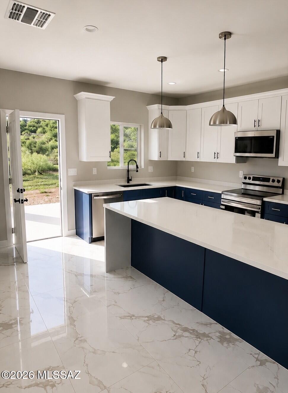 Rio Rico Villas 10 - Residential