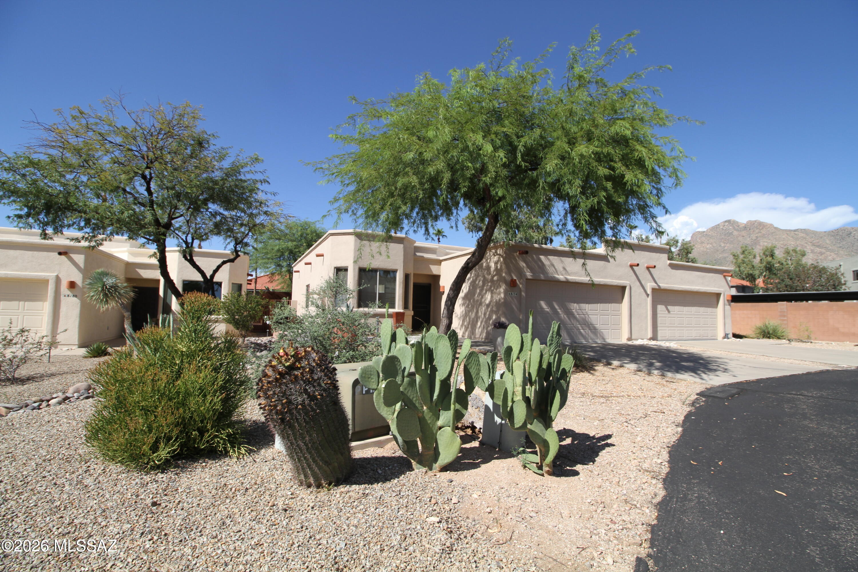 Peppersauce Townhomes(1-21) - Residential