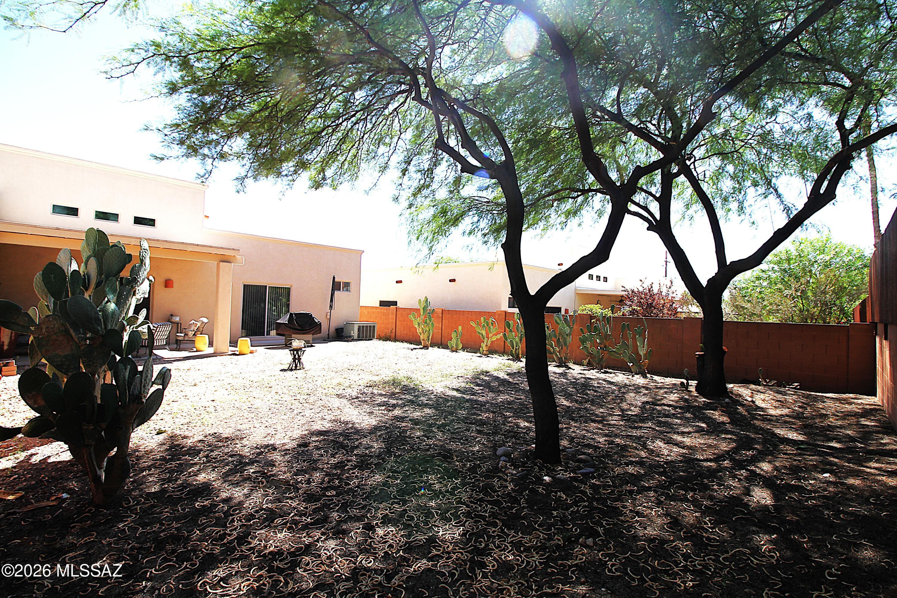 Peppersauce Townhomes(1-21) - Residential