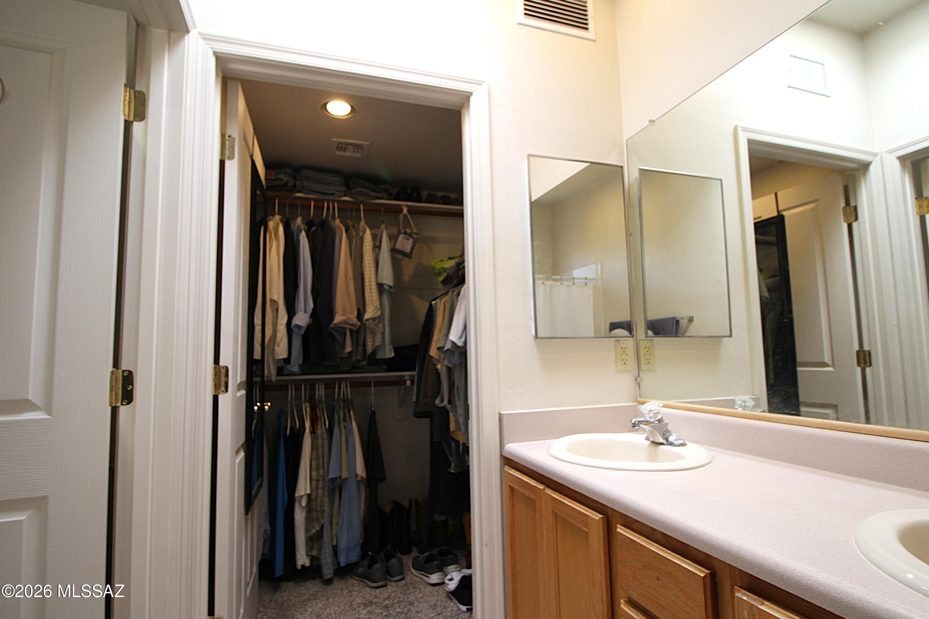 Peppersauce Townhomes(1-21) - Residential