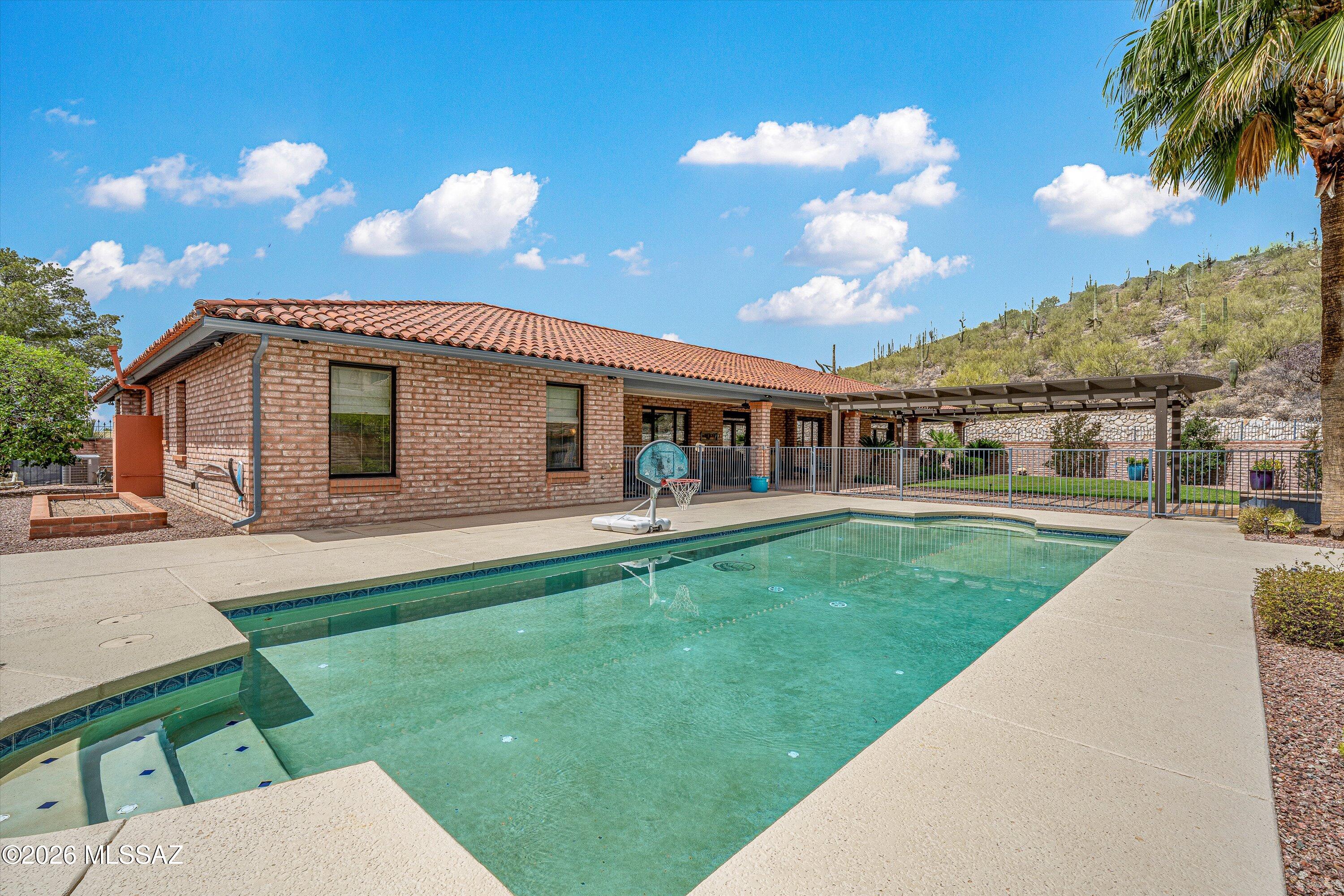 Mountain Cove Estates (1-18) - Residential