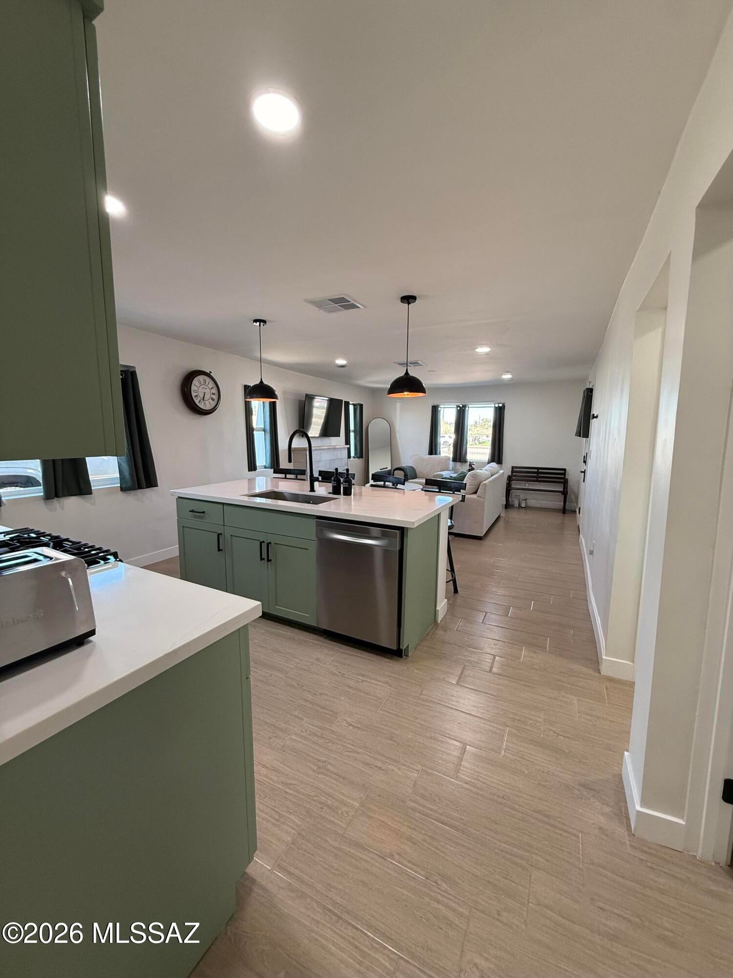 El Rio Park - Residential Lease