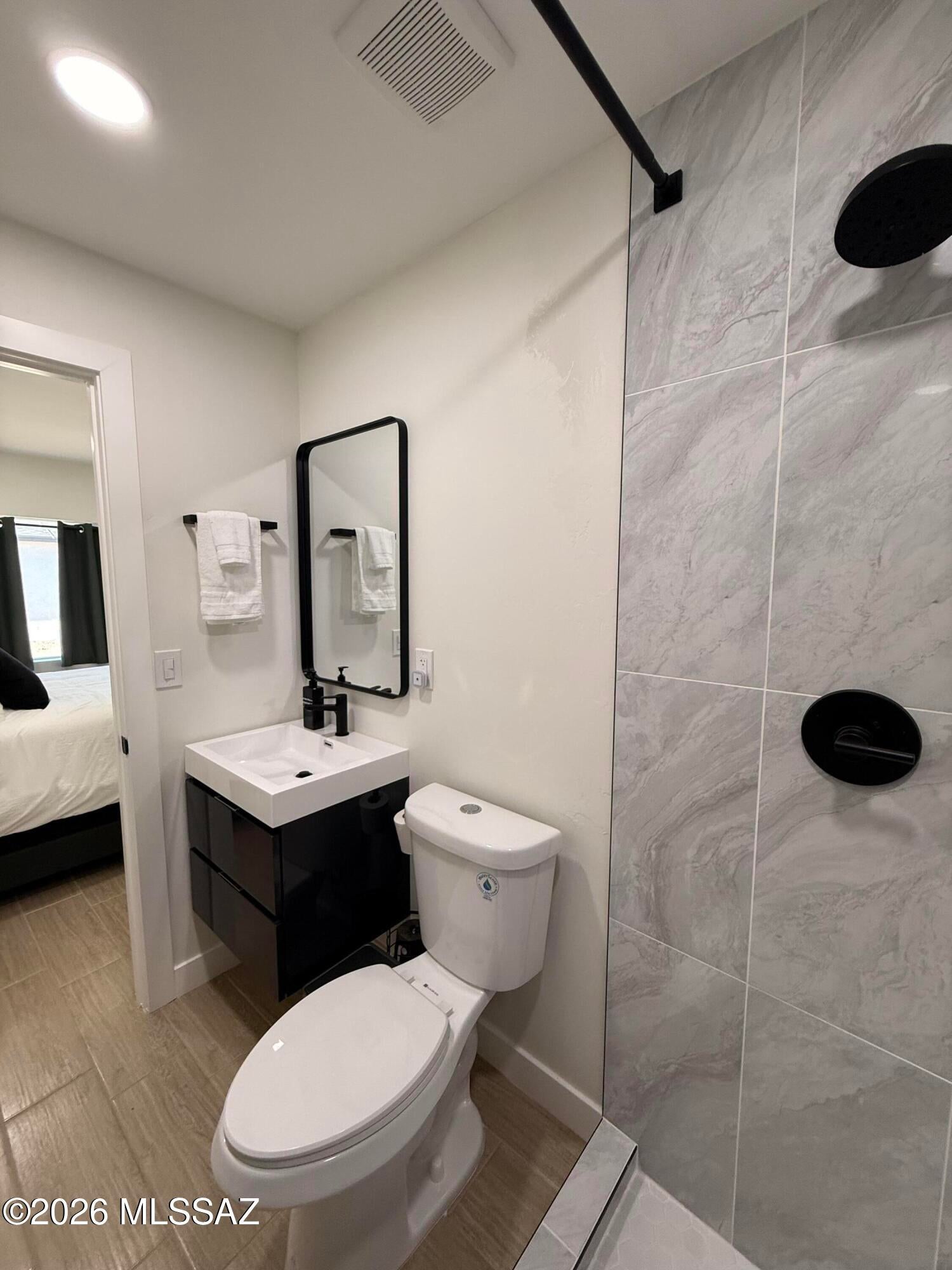 El Rio Park - Residential Lease