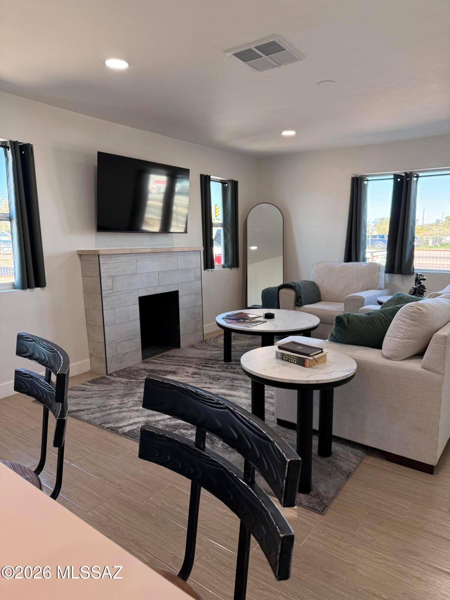 El Rio Park - Residential Lease