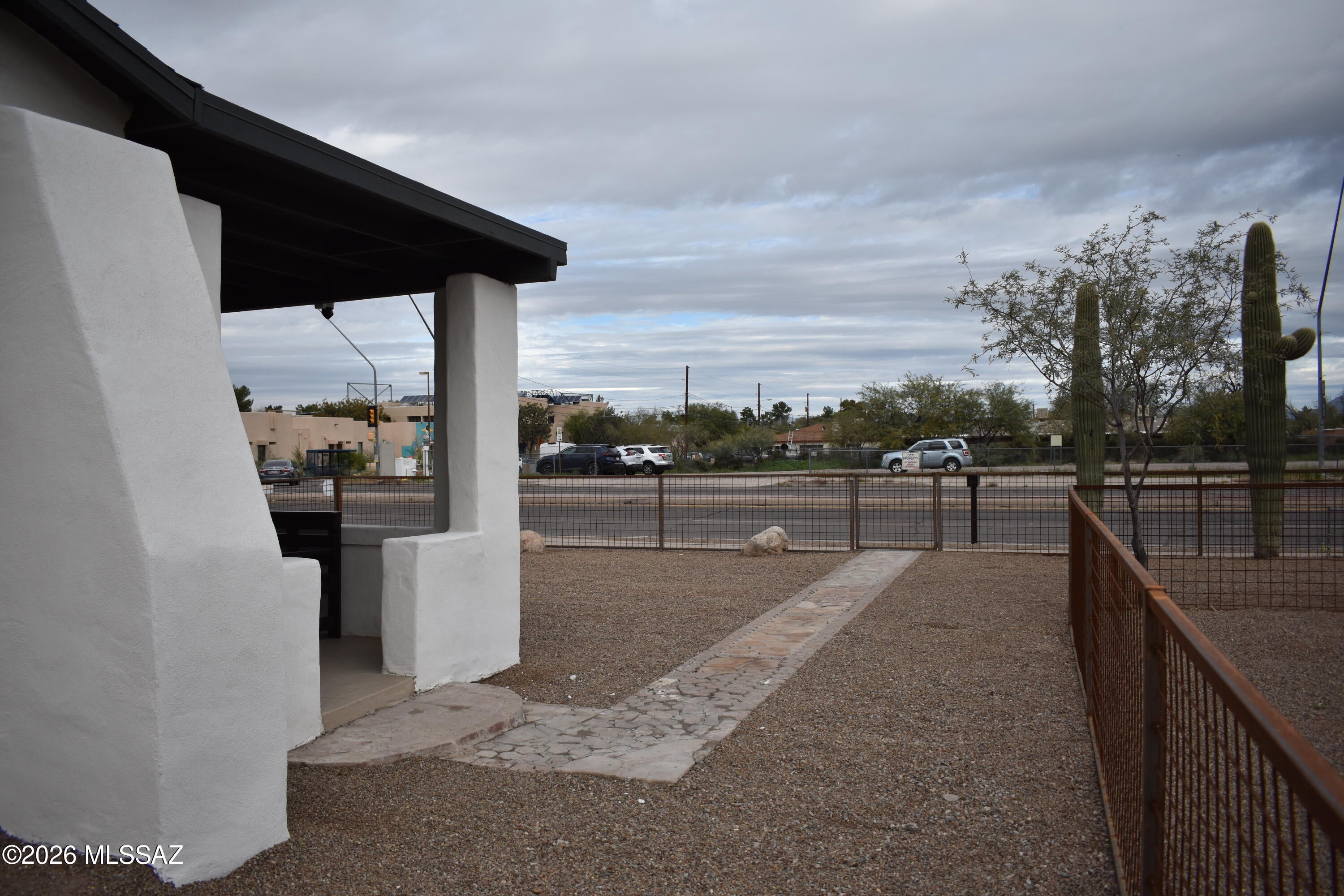 El Rio Park - Residential Lease
