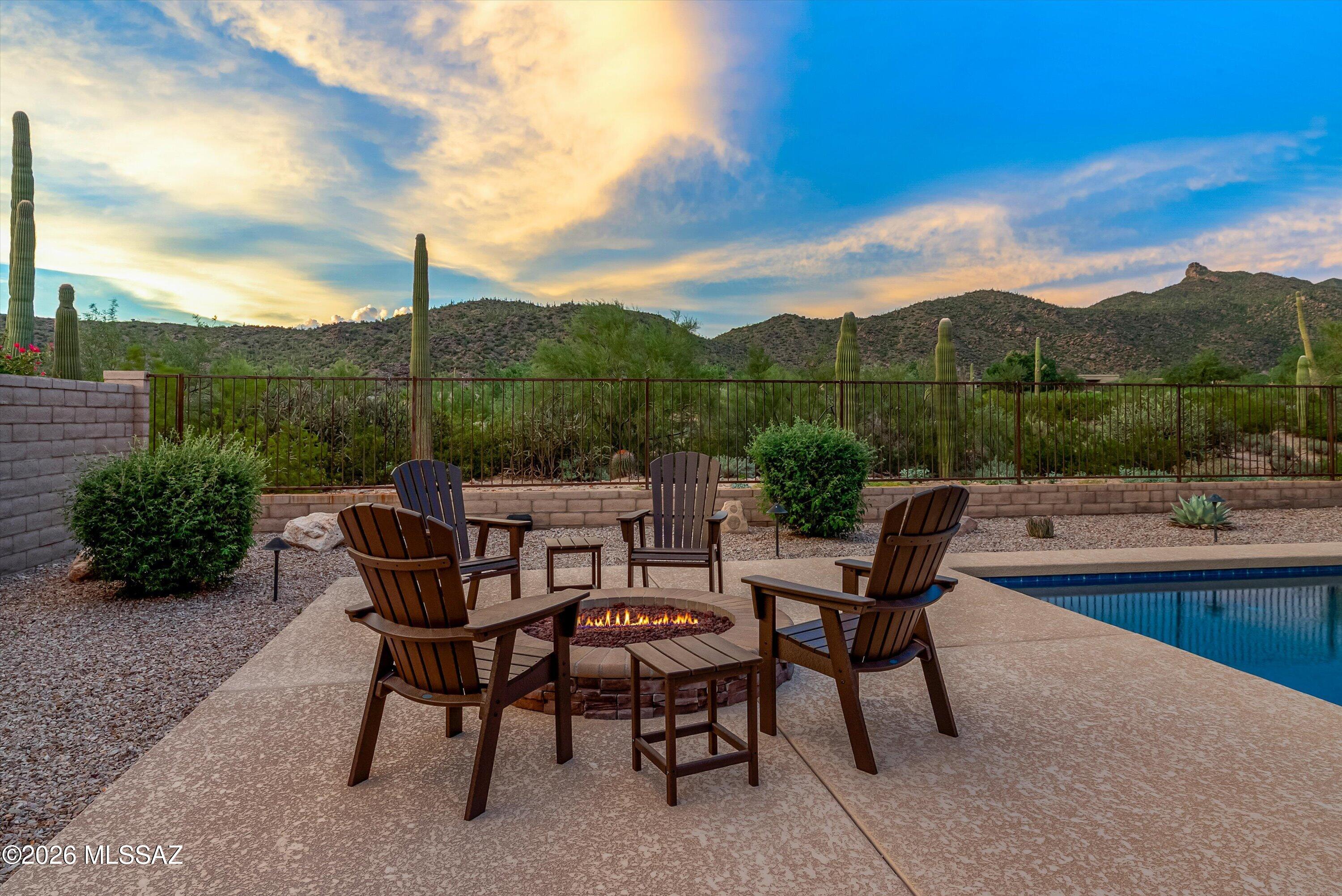 Boulder Bridge Pass II At Dove Mountain SQ20143250154 - Residential