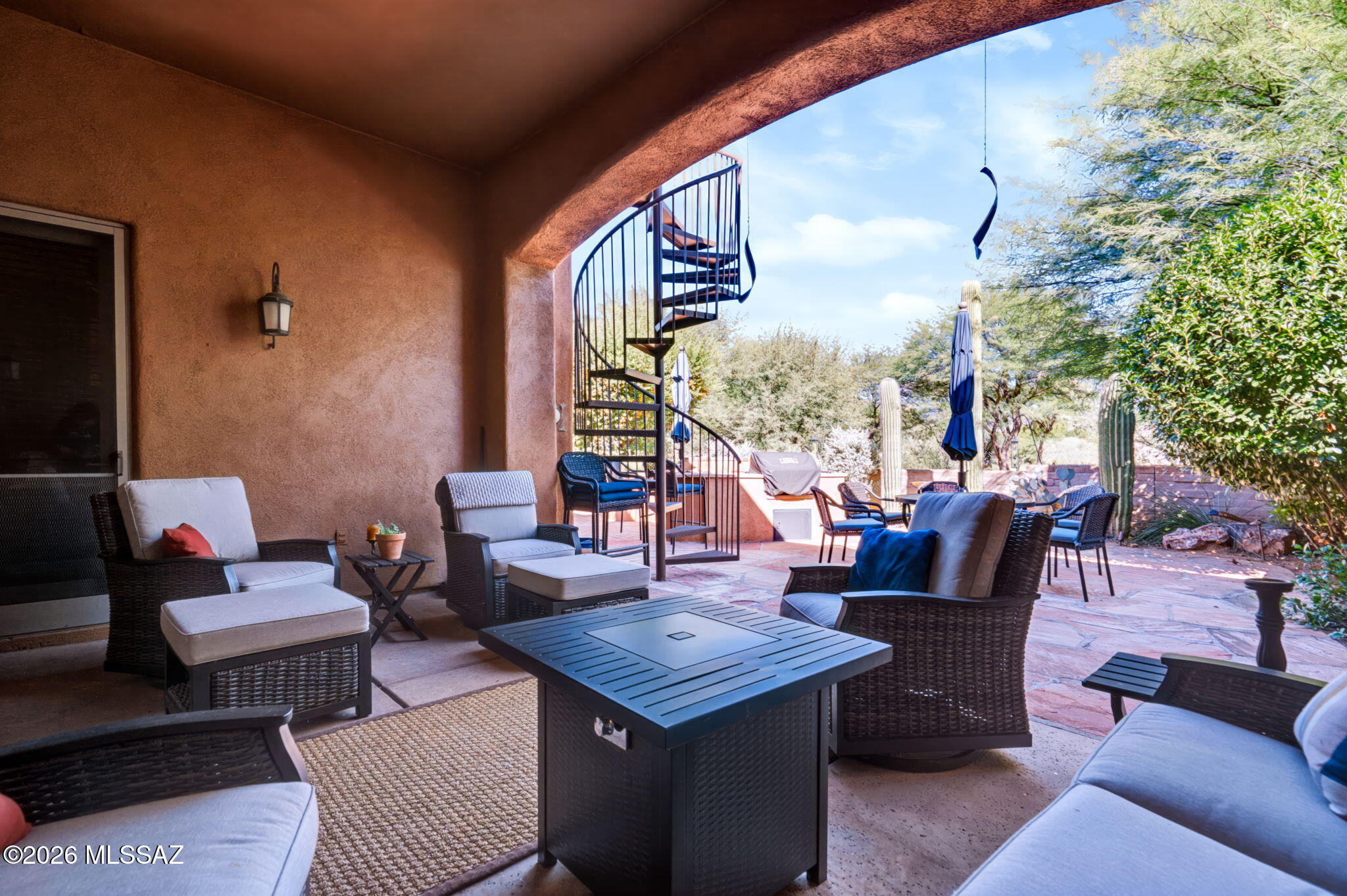 Barrio Sentinel Hill - Residential
