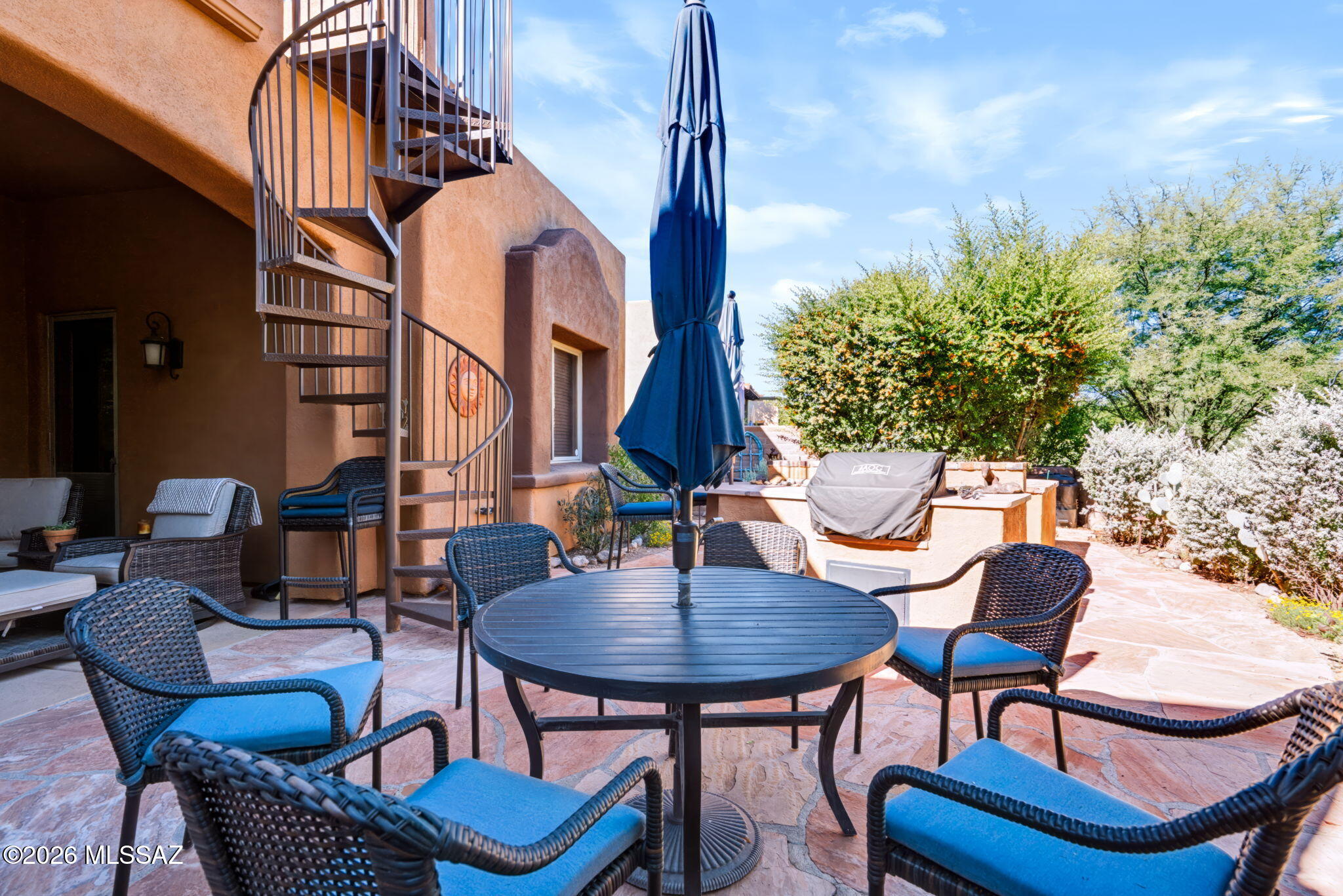 Barrio Sentinel Hill - Residential
