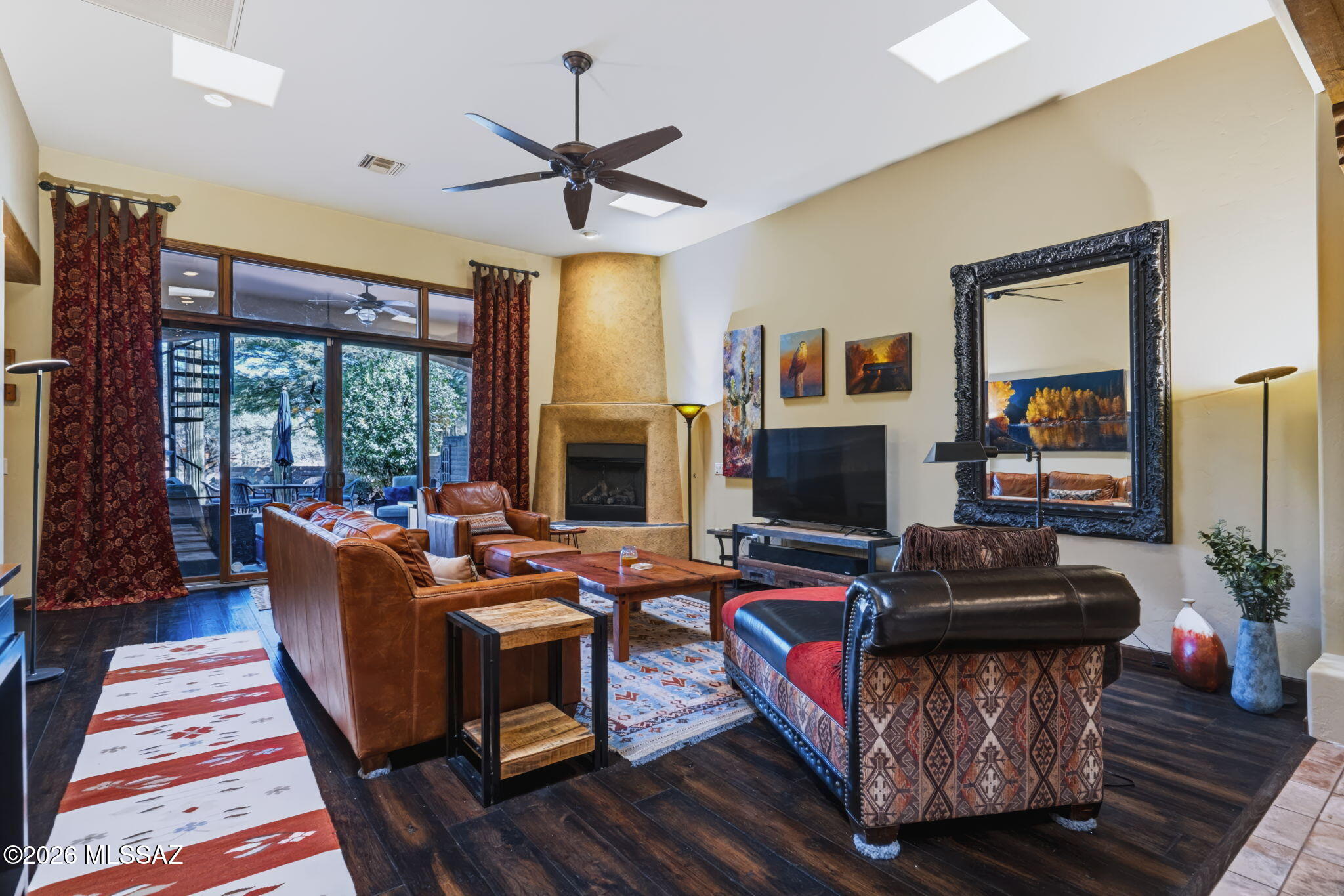 Barrio Sentinel Hill - Residential
