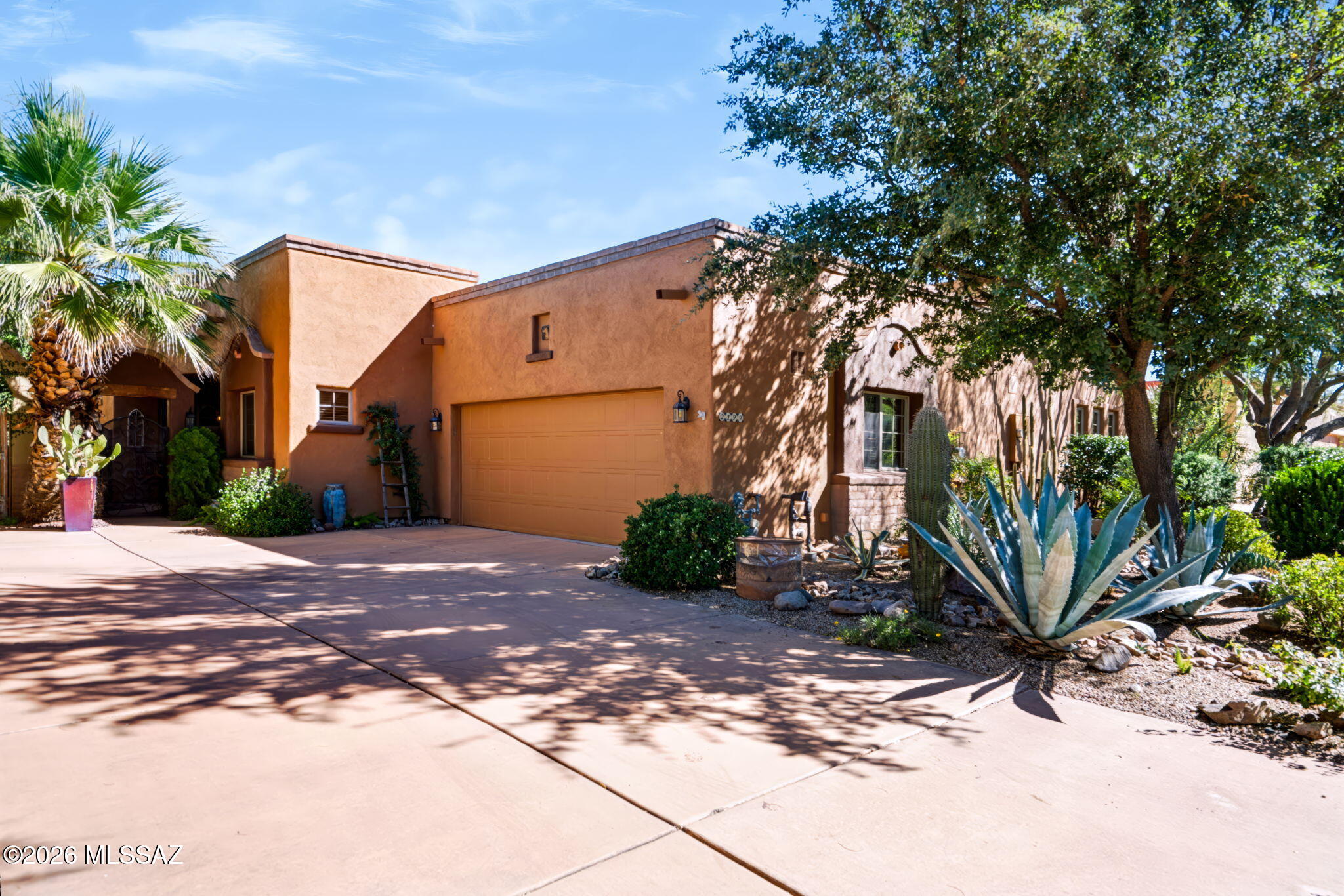 Barrio Sentinel Hill - Residential