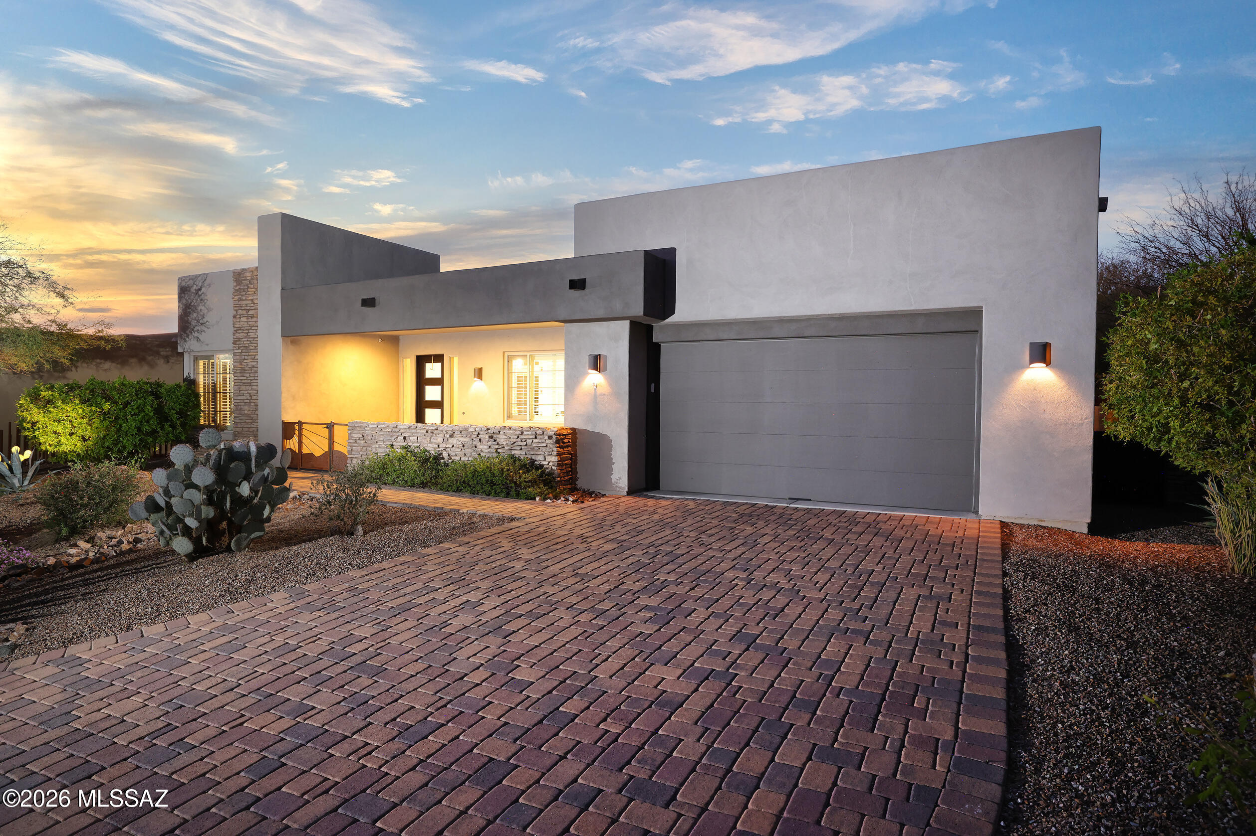 The Enclave At Stone Canyon V - Residential