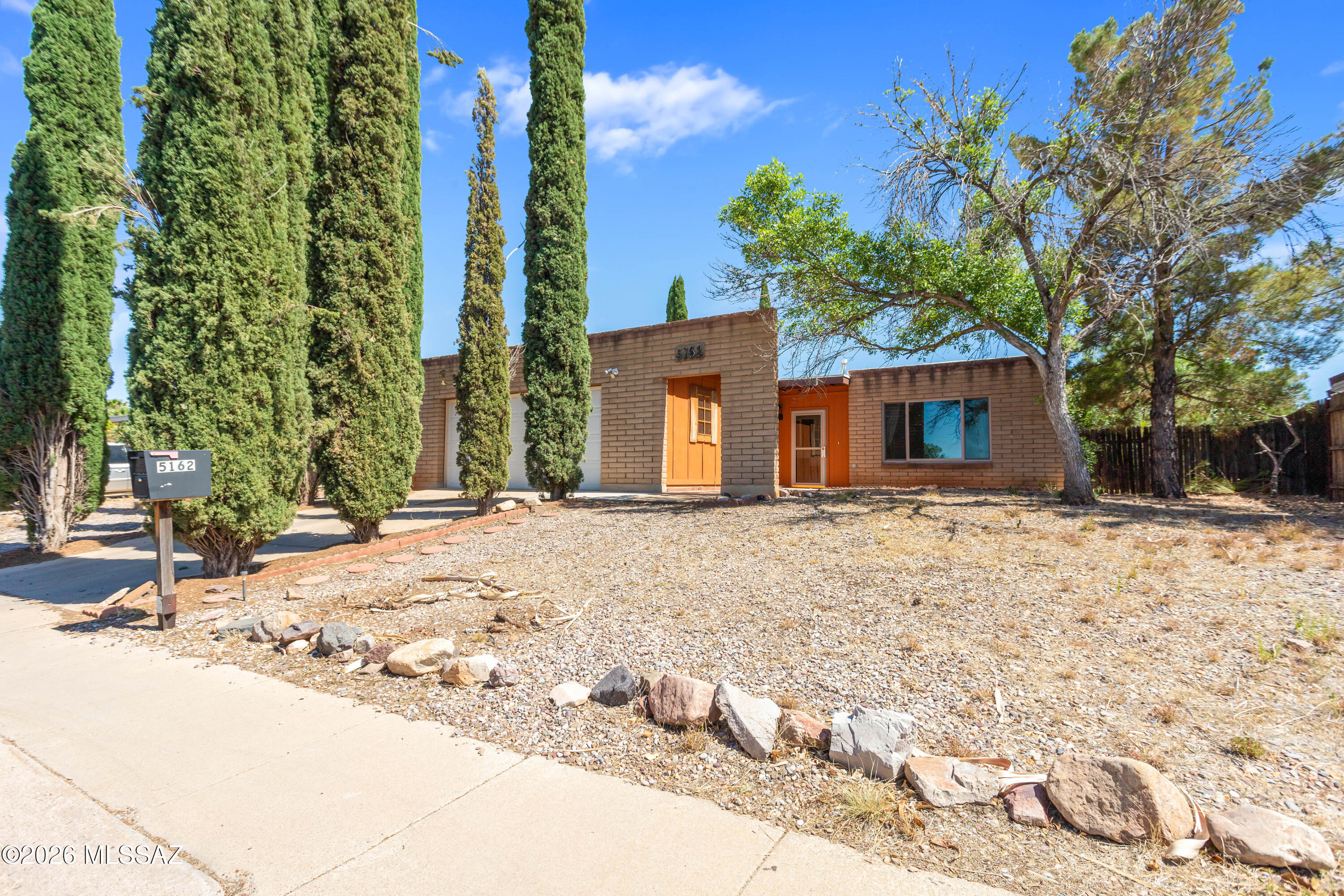 Pueblo Del Sol Dos - Residential