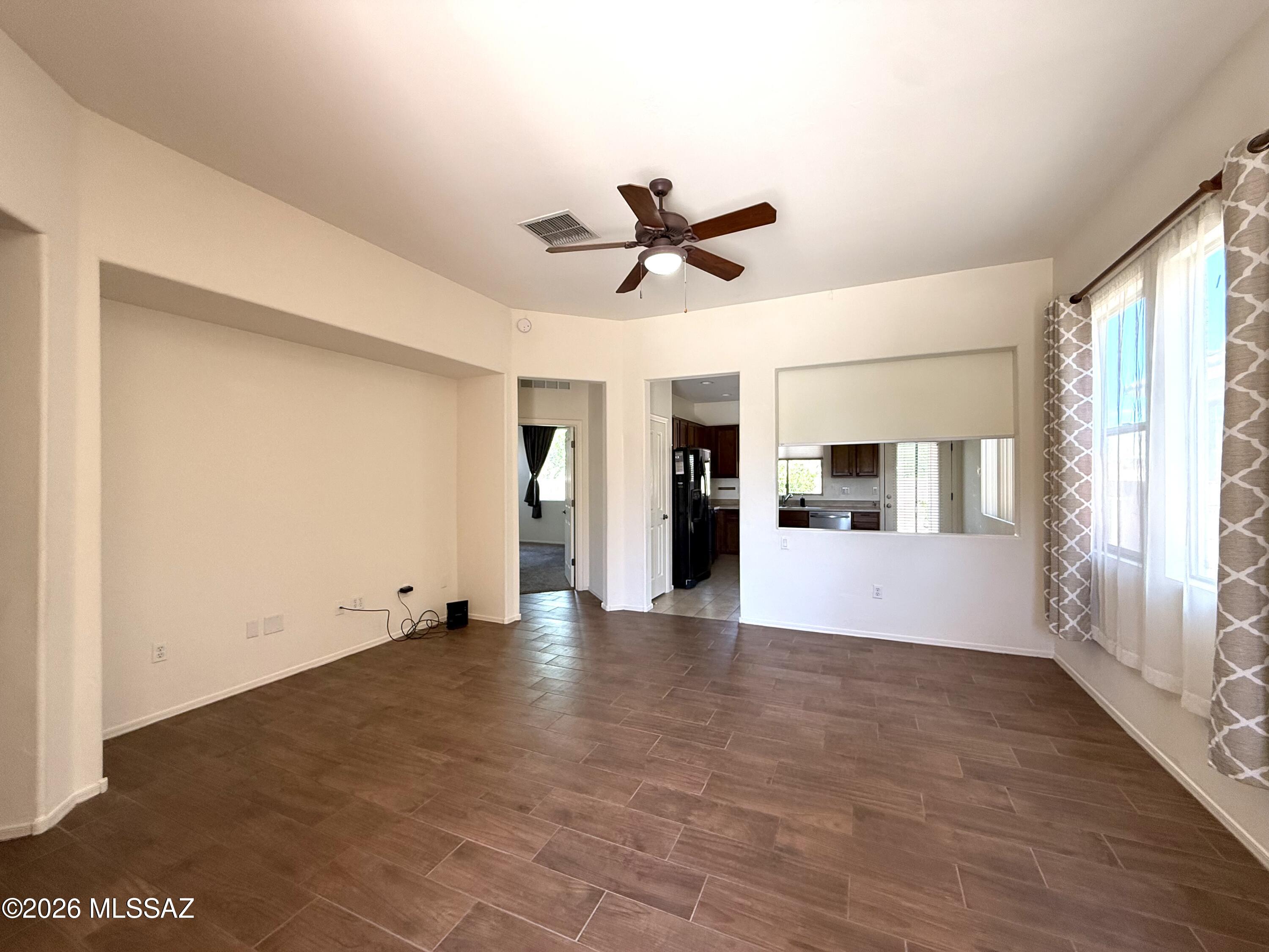 Paseo del Rio - Residential