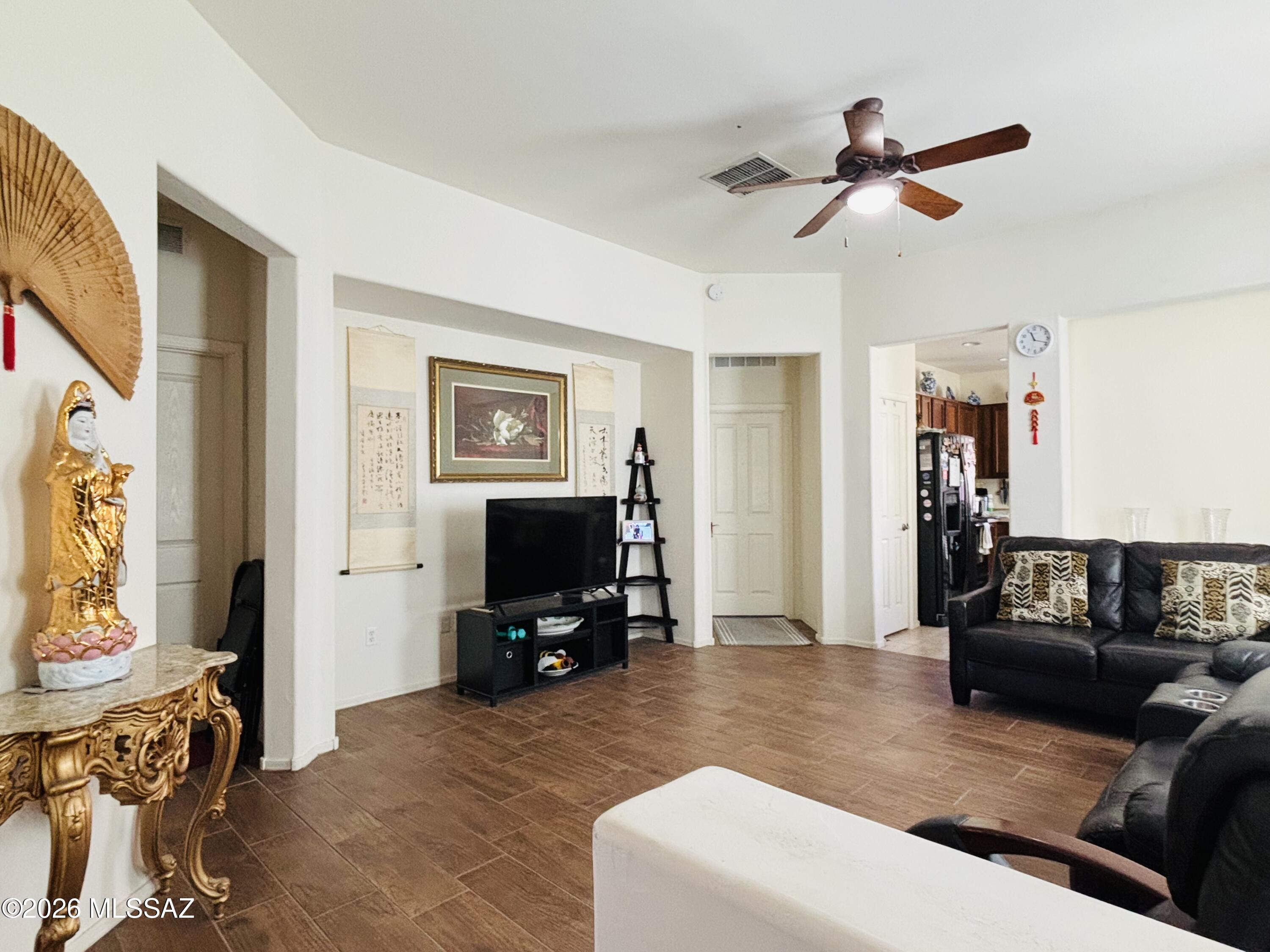 Paseo del Rio - Residential