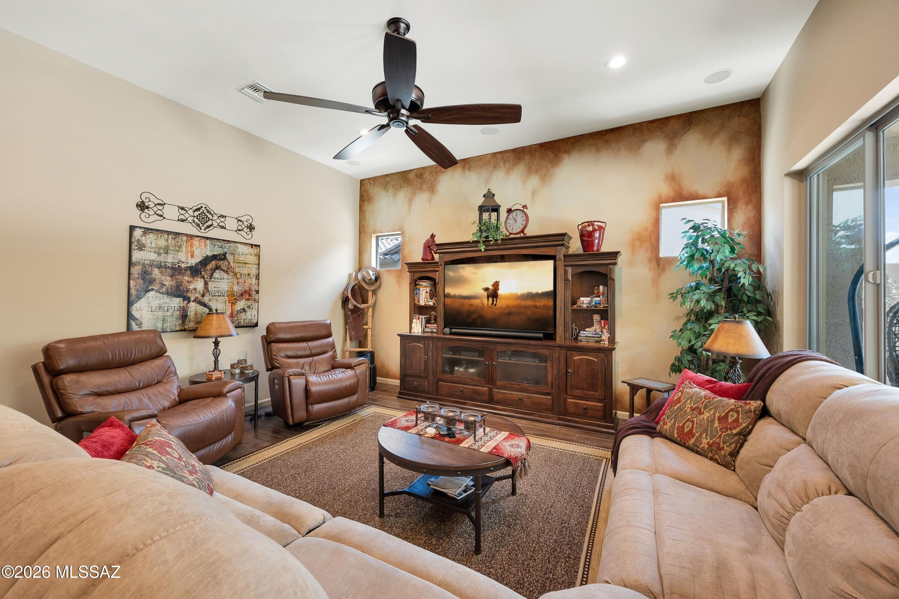 Saddlebrooke - Residential
