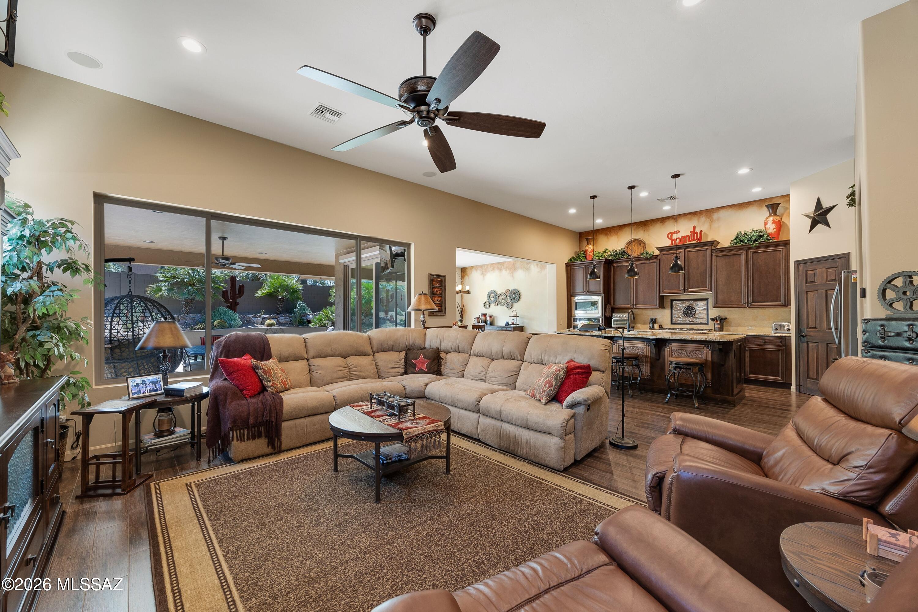 Saddlebrooke - Residential