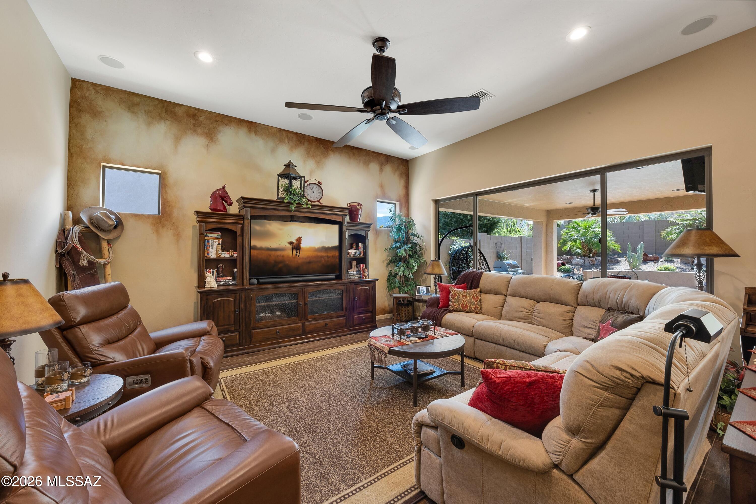 Saddlebrooke - Residential