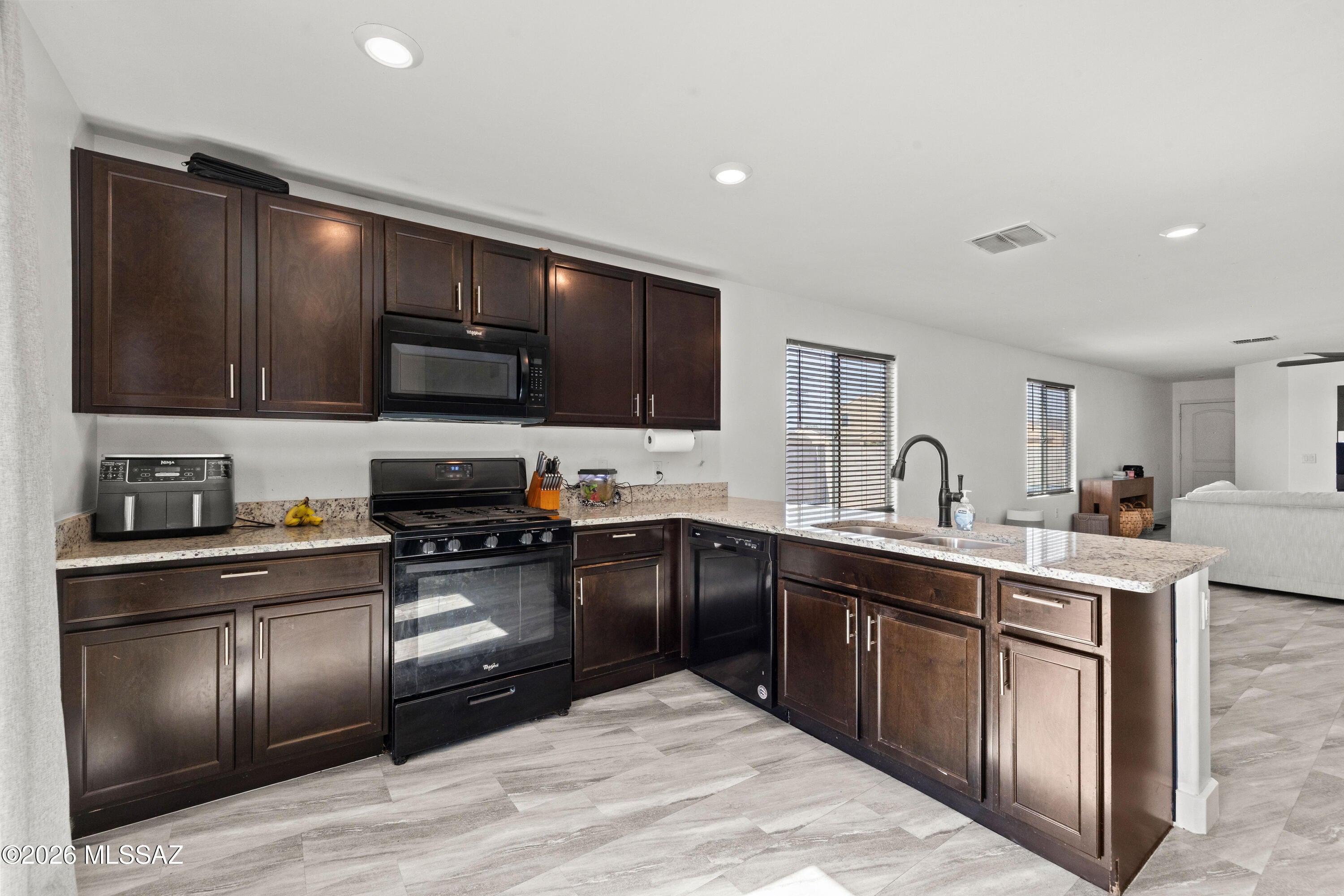 Cantera - Residential