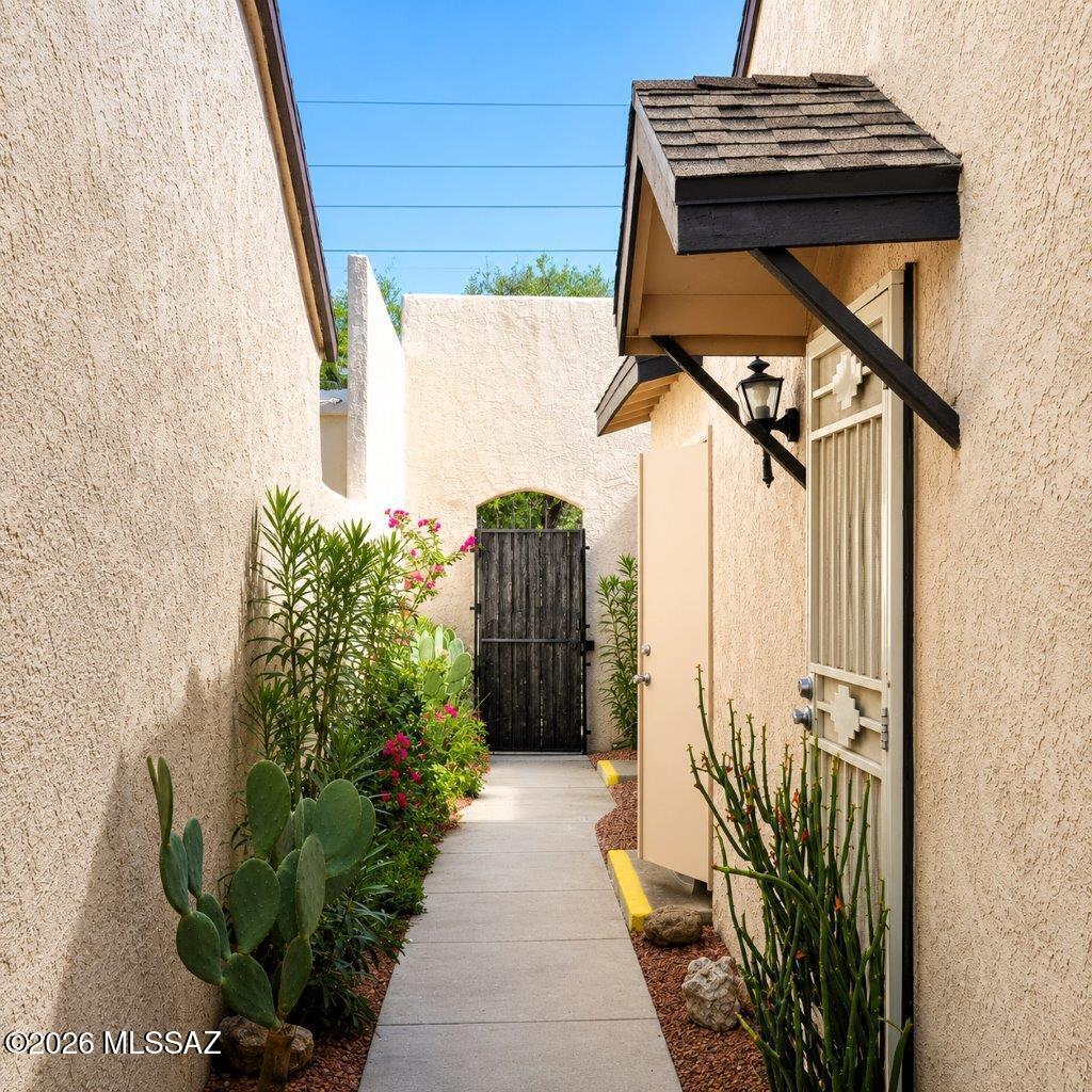 Miramonte Townhomes (1-67) - Residential