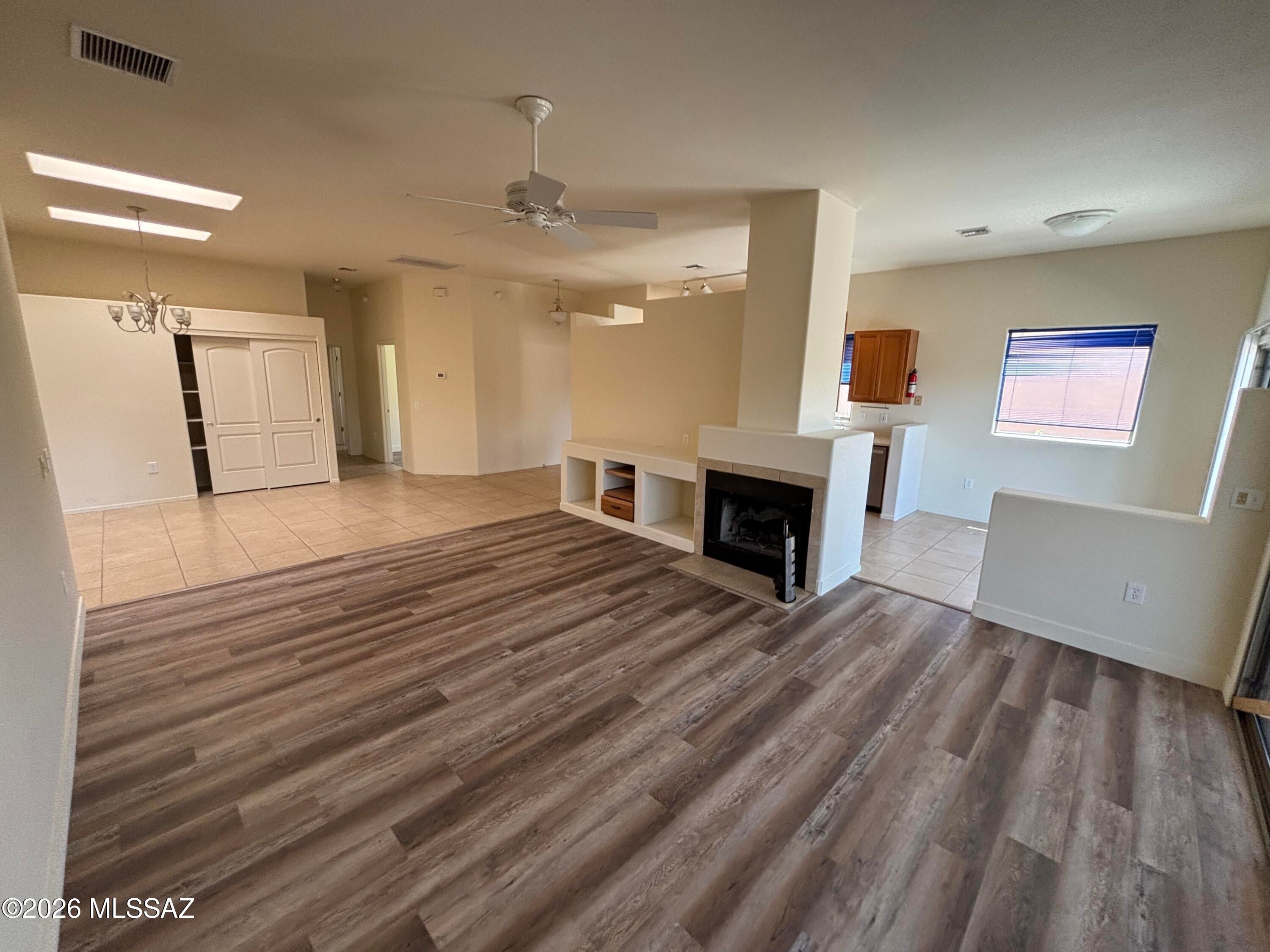 The Springs II Resubdivision - Residential Lease